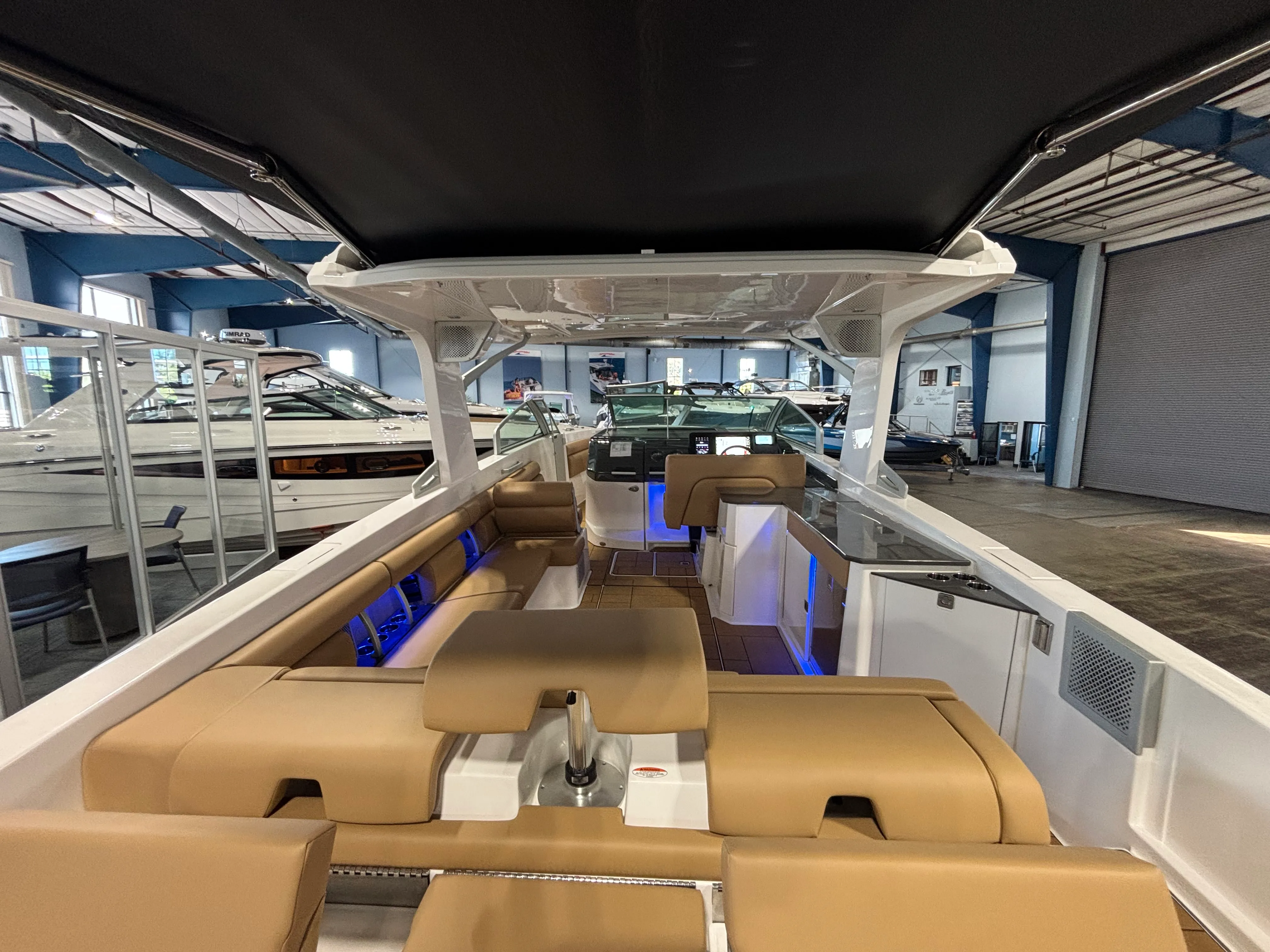 2024 Aviara AV36 Outboard Image Thumbnail #25