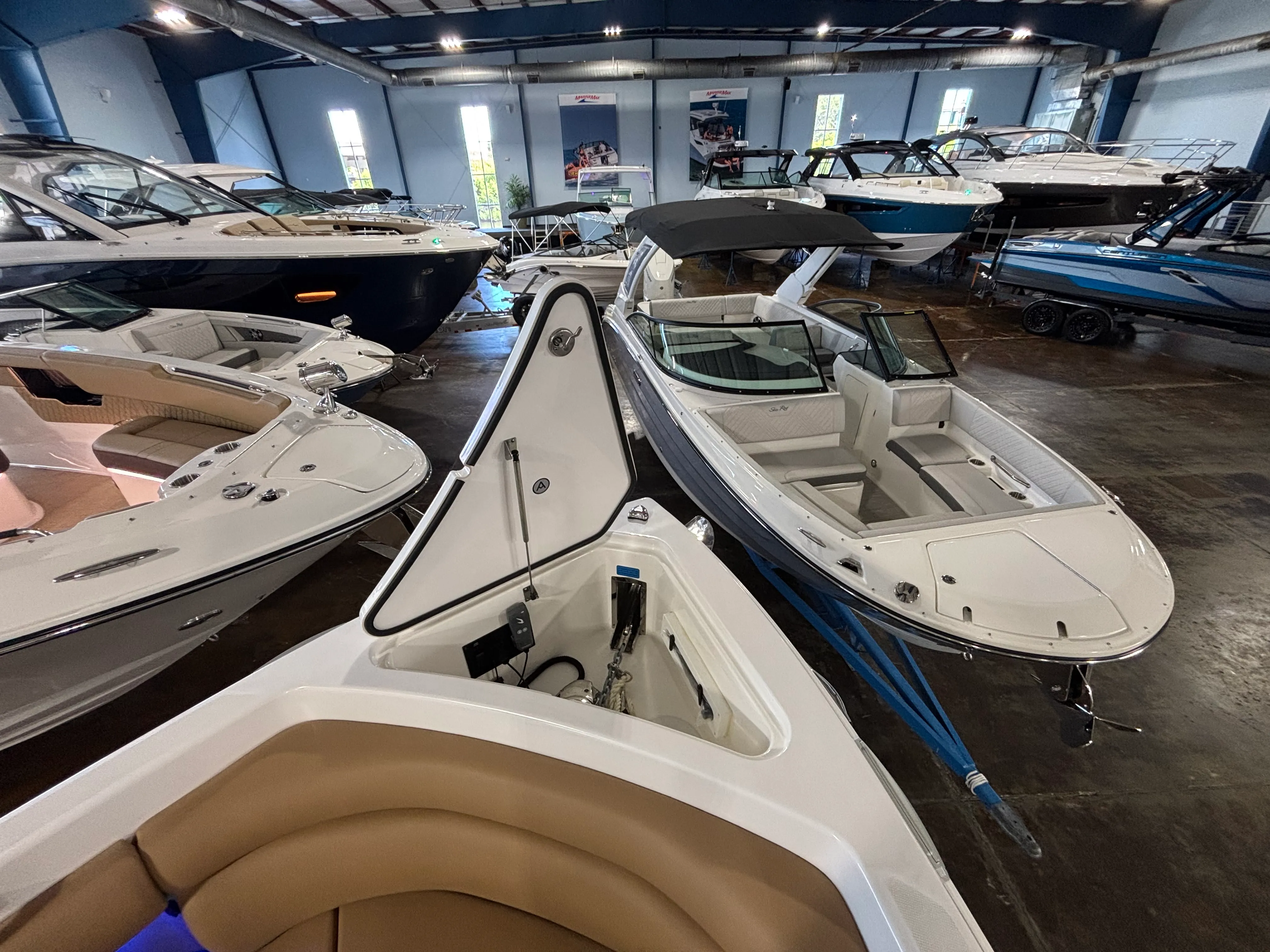 2024 Aviara AV36 Outboard Image Thumbnail #40