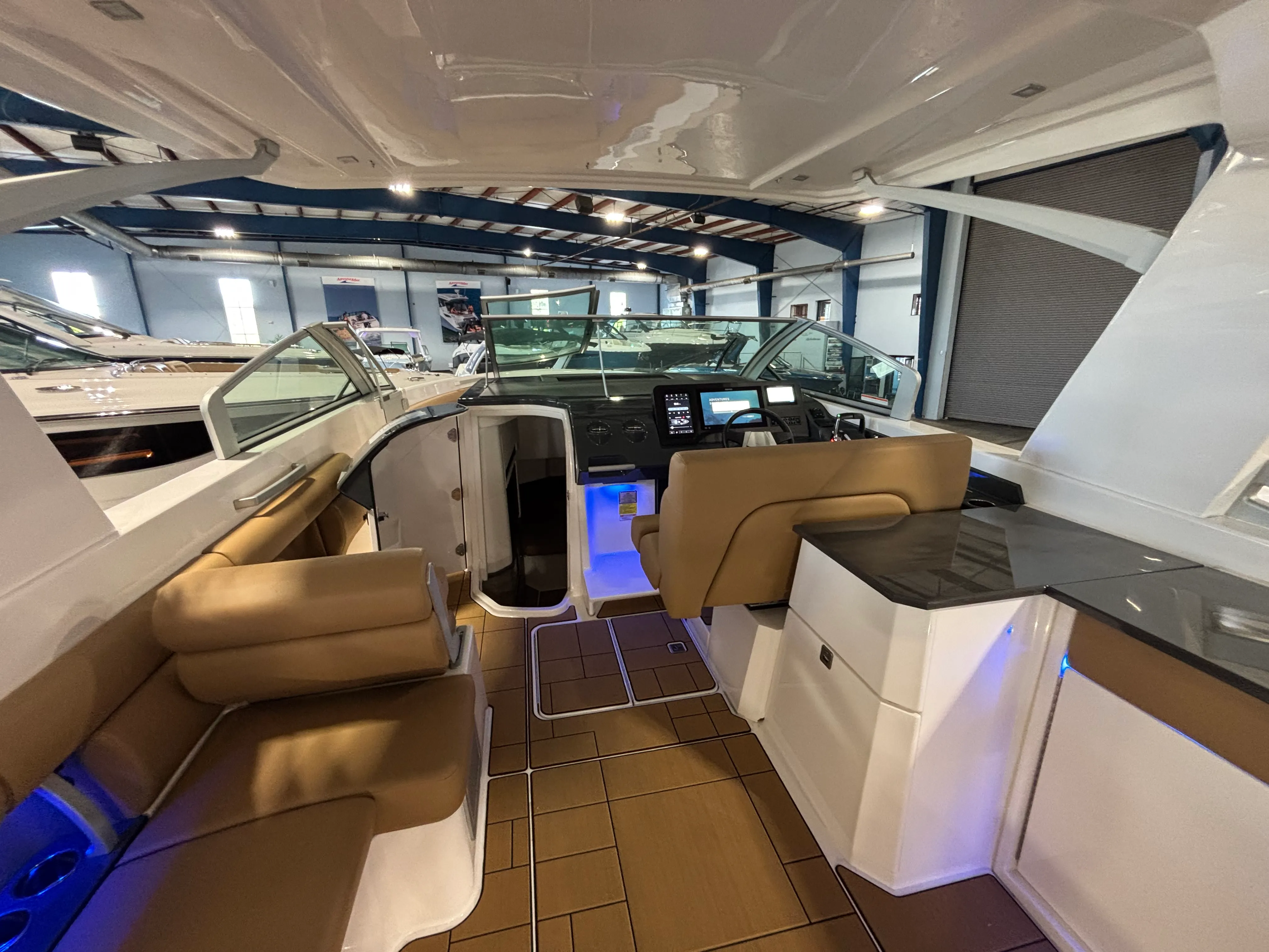 2024 Aviara AV36 Outboard Image Thumbnail #34