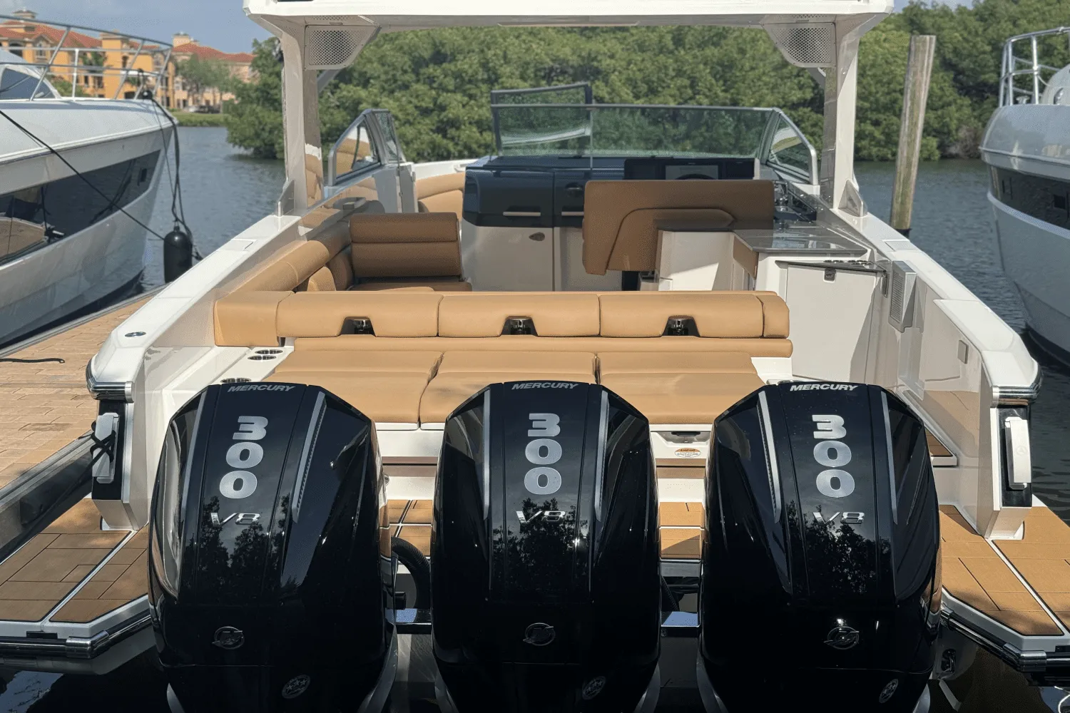 2024 Aviara AV36 Outboard Image Thumbnail #5