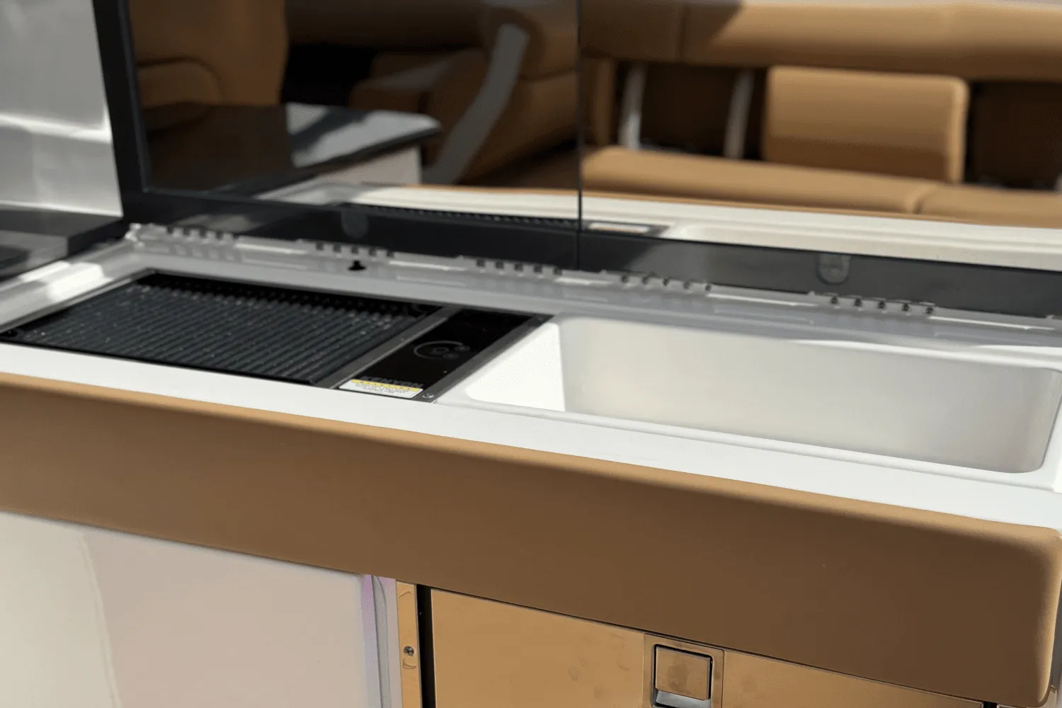 2024 Aviara AV36 Outboard Image Thumbnail #20