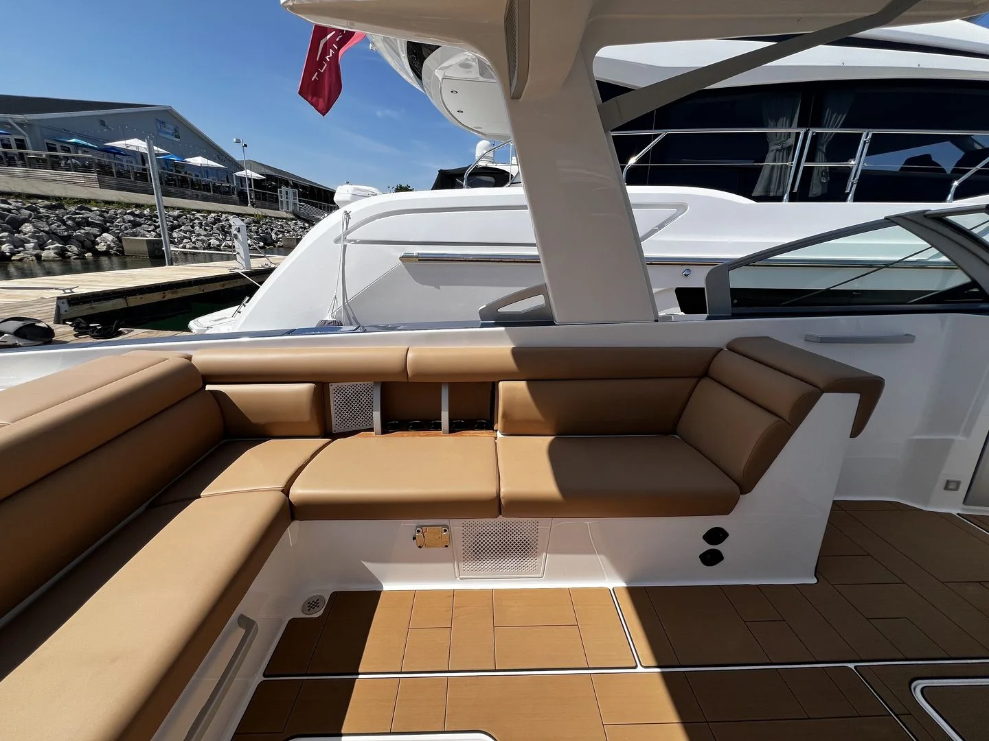 2024 Aviara AV32 Image Thumbnail #11