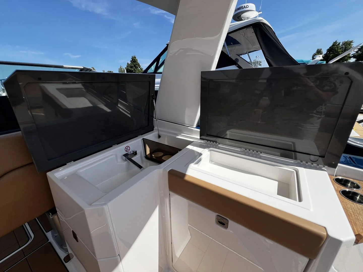 2024 Aviara AV32 Image Thumbnail #14