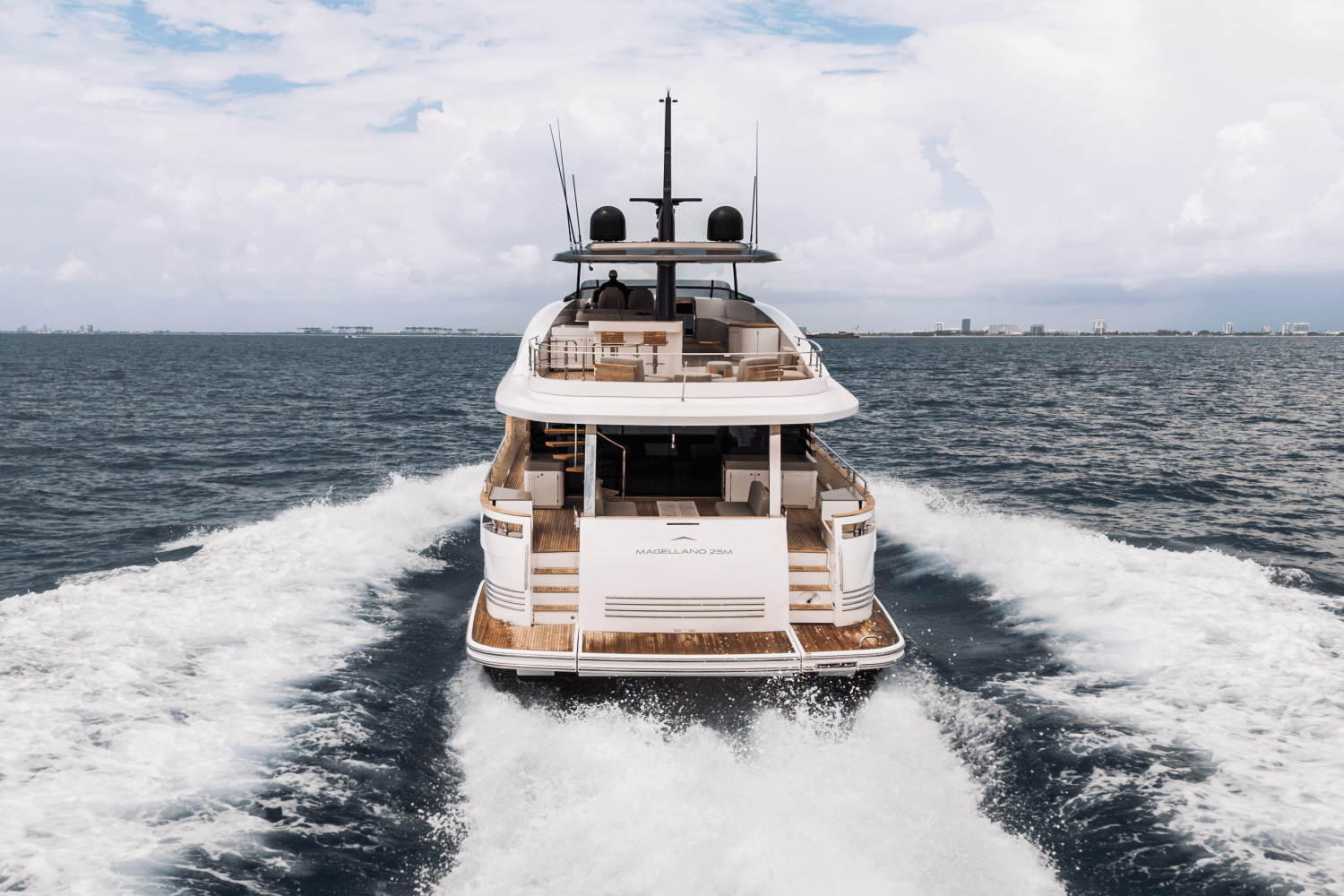 2026 Azimut
                                                             Magellano 25M Image Thumbnail #4