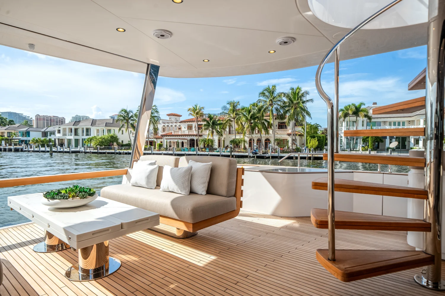 2026 Azimut Magellano 25M Image Thumbnail #16