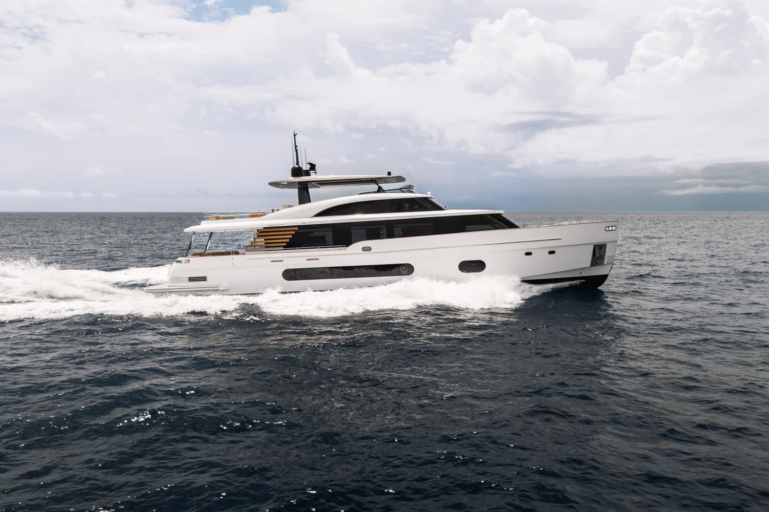 2026 Azimut Magellano 25M Image Thumbnail #2