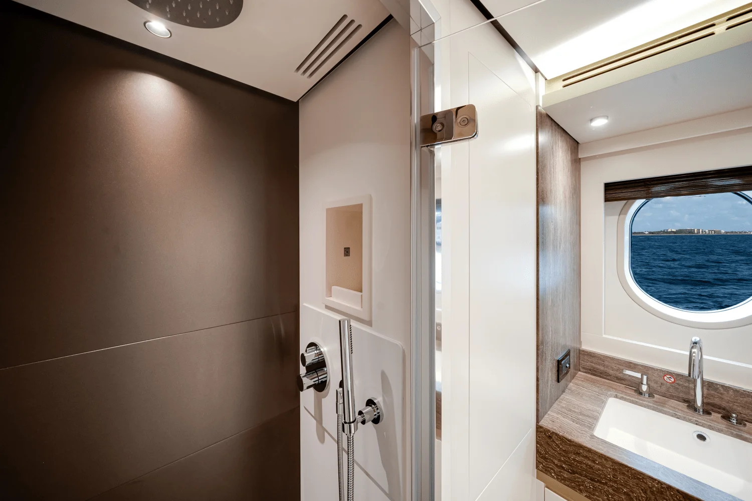 2026 Azimut Magellano 25M Image Thumbnail #78