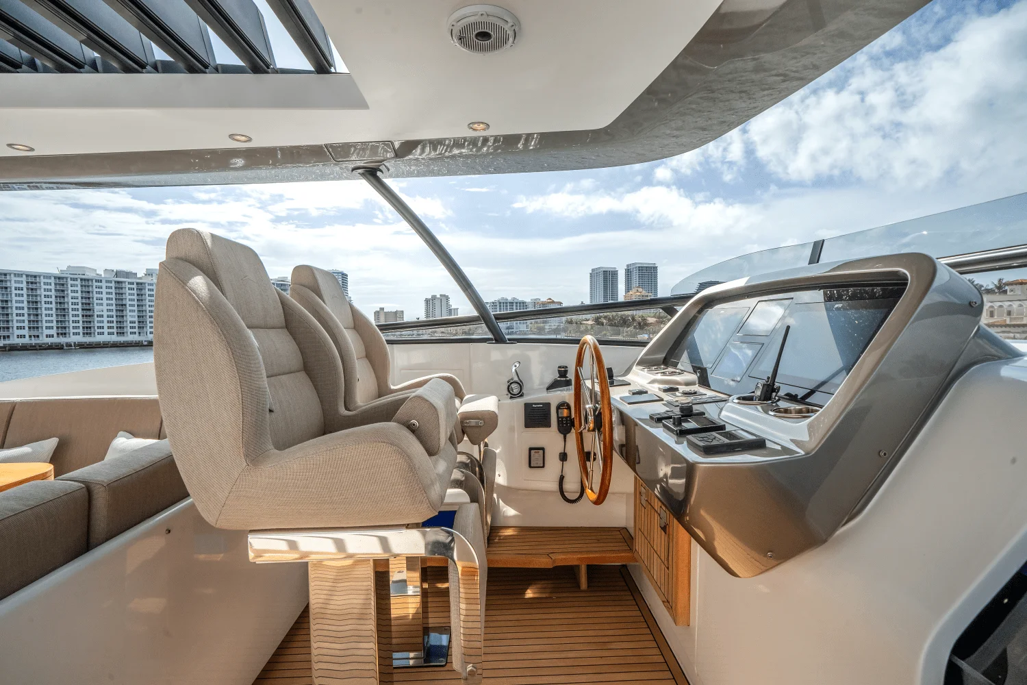 2026 Azimut Magellano 25M Image Thumbnail #97