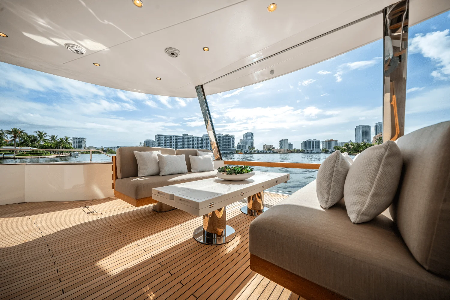 2026 Azimut Magellano 25M Image Thumbnail #13