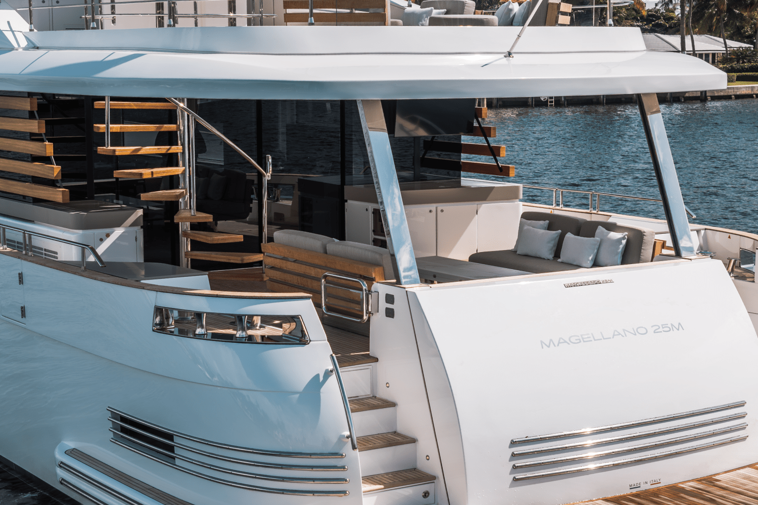 2026 Azimut
                                                             Magellano 25M Image Thumbnail #10