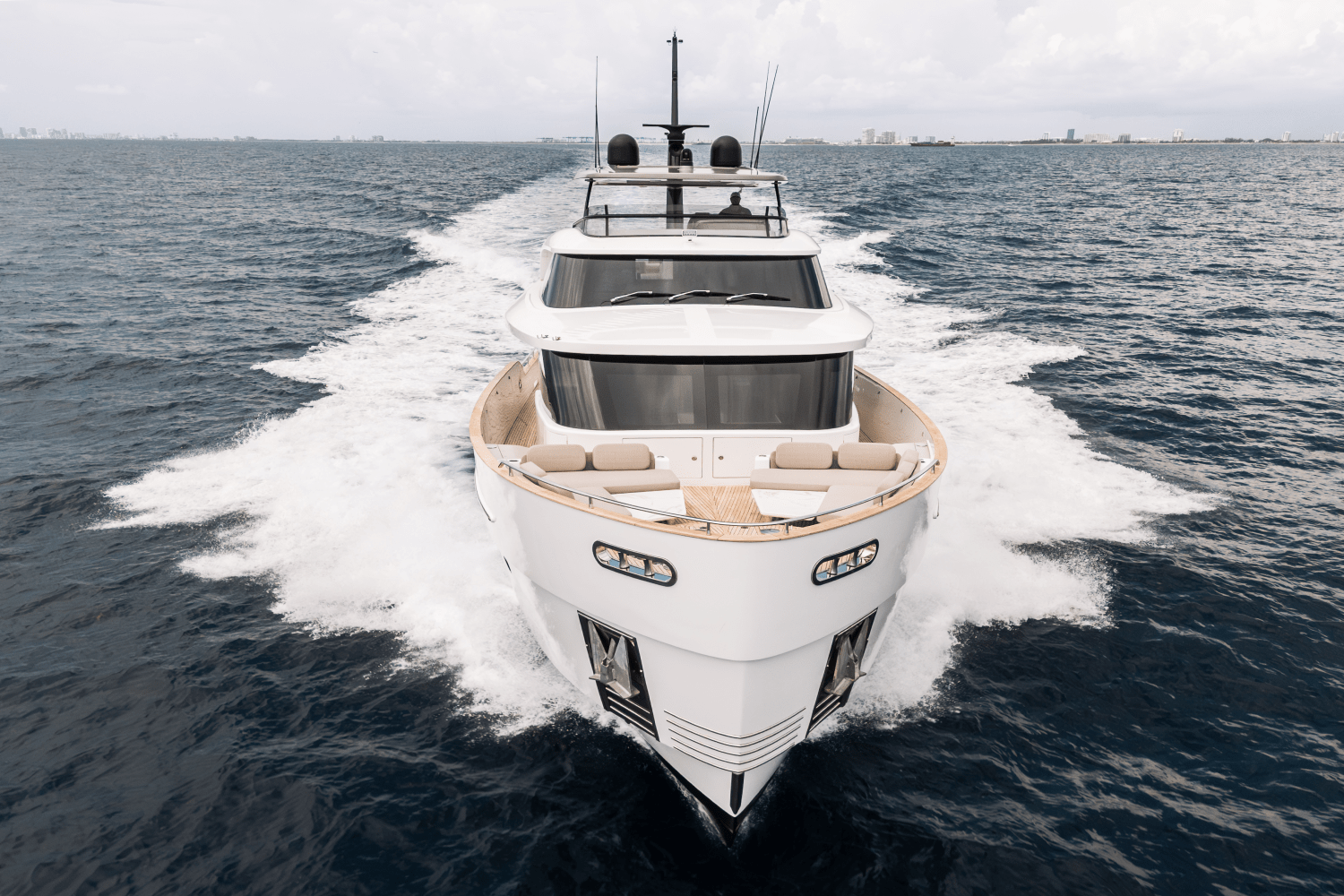 2026 Azimut
                                                             Magellano 25M Image Thumbnail #1