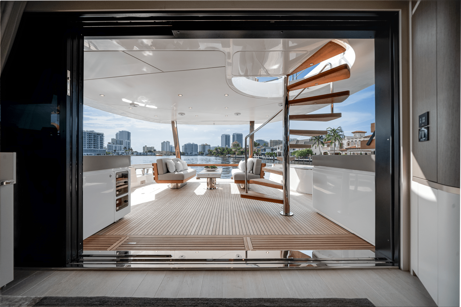 2026 Azimut
                                                             Magellano 25M Image Thumbnail #21