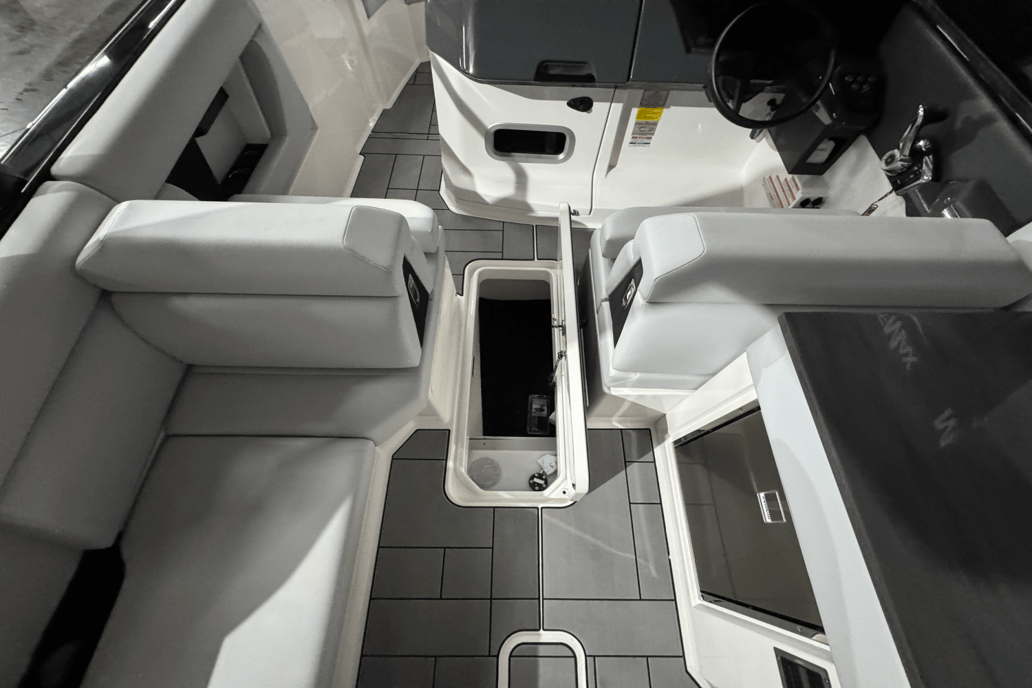 2024 Aviara AV28 Image Thumbnail #24