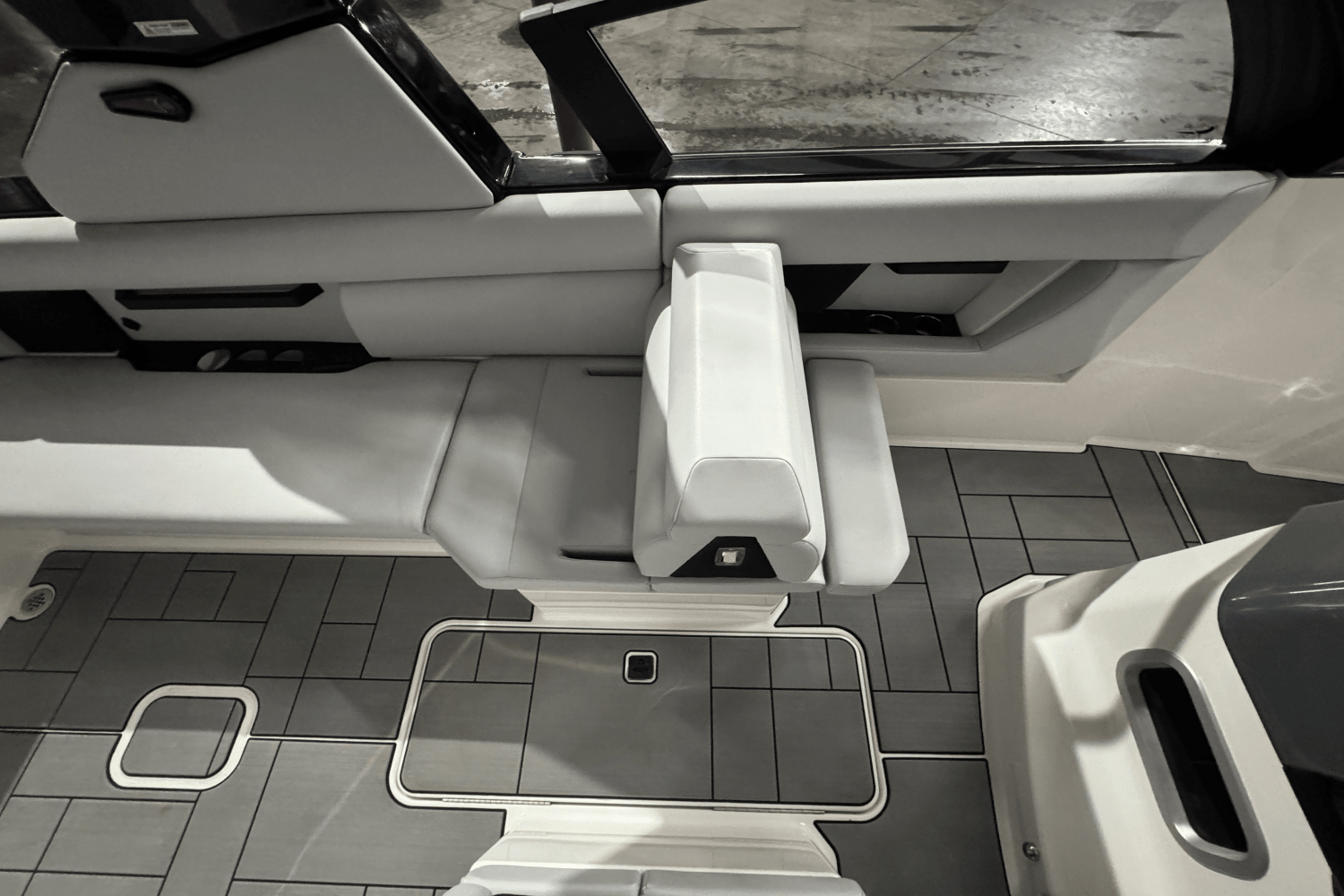 2024 Aviara AV28 Image Thumbnail #27