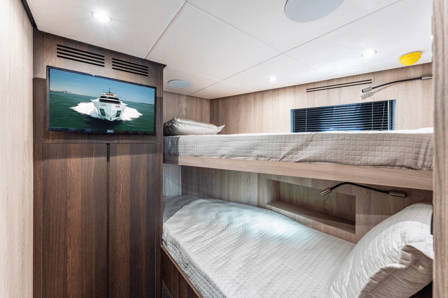 2023 Azimut MAGELLANO 25 METRI Image Thumbnail #93