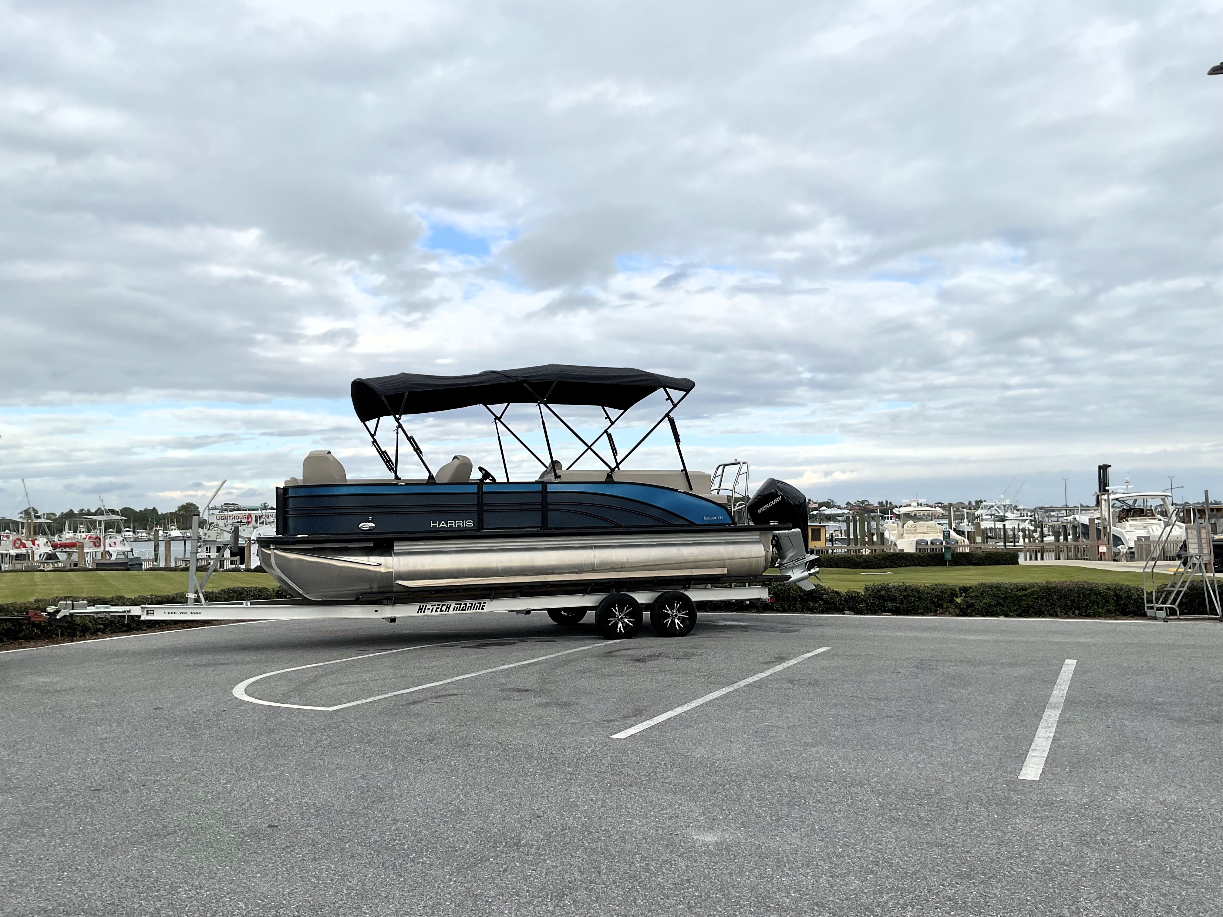 2024 Harris Sunliner 230 Image Thumbnail #27