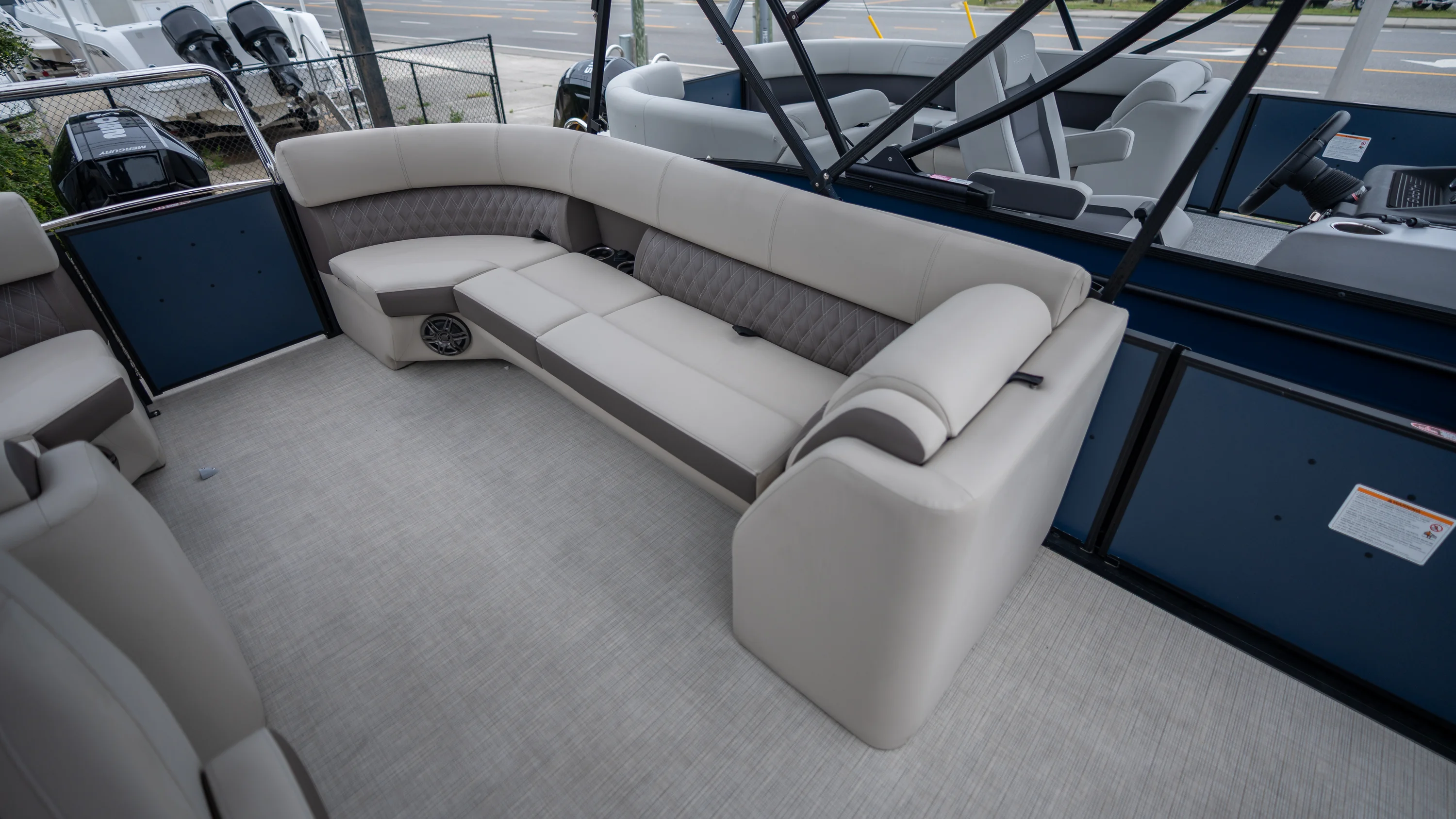 2024 Harris Sunliner 230 Image Thumbnail #16
