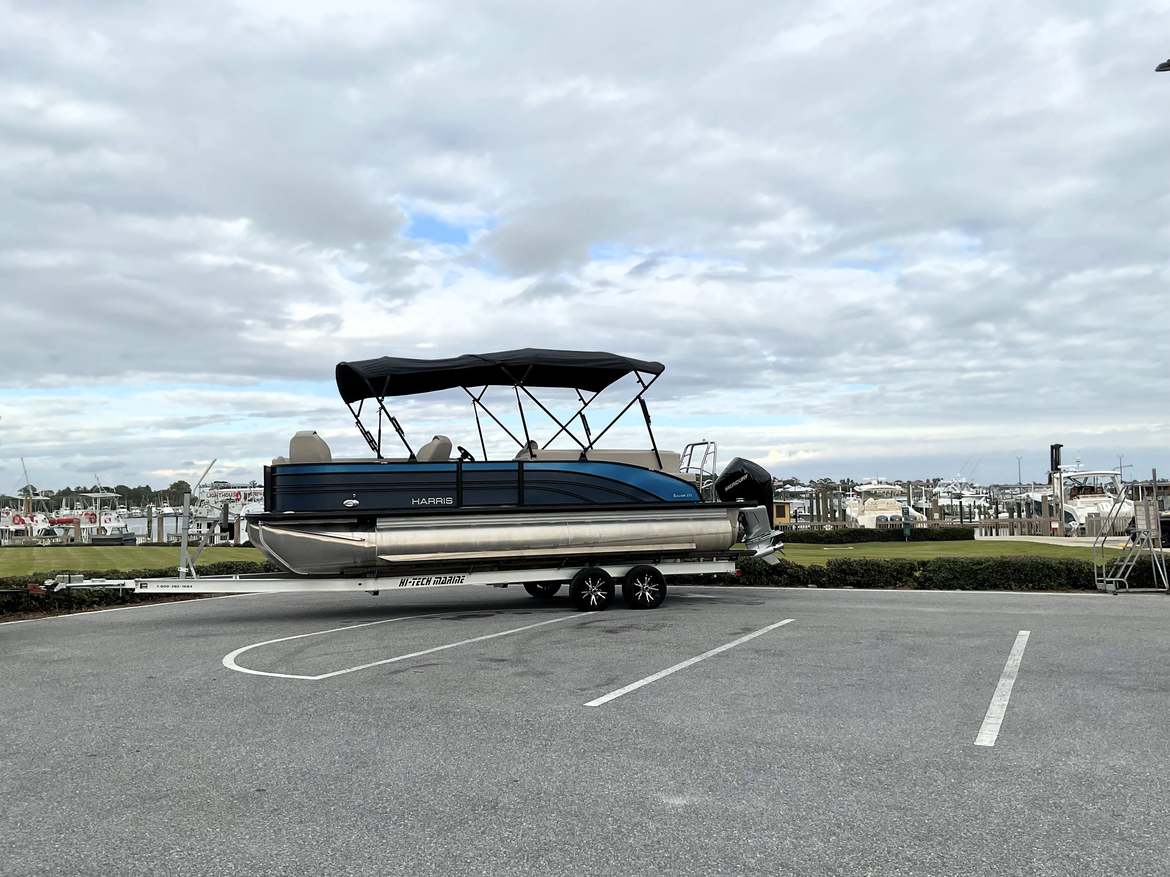 2024 Harris Sunliner 230 Image Thumbnail #27