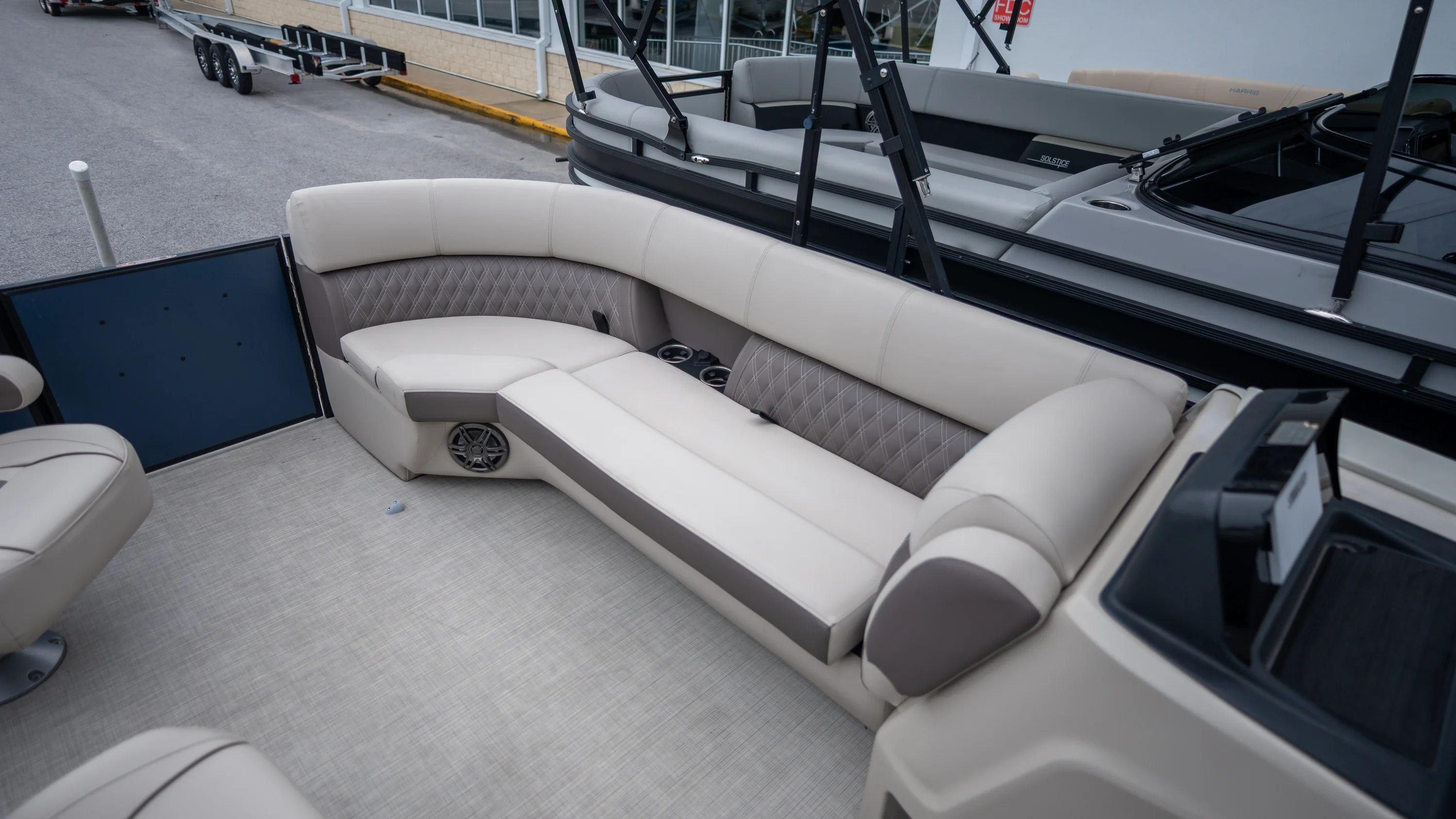 2024 Harris Sunliner 230 Image Thumbnail #7