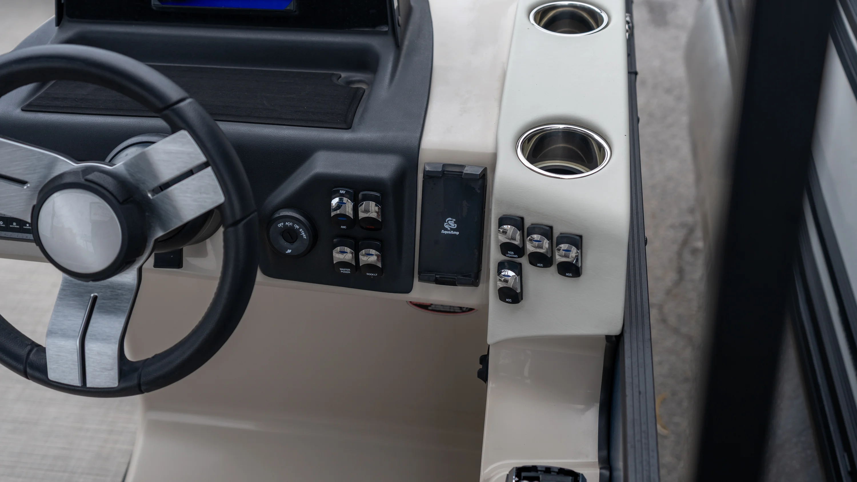 2024 Harris Sunliner 230 Image Thumbnail #11