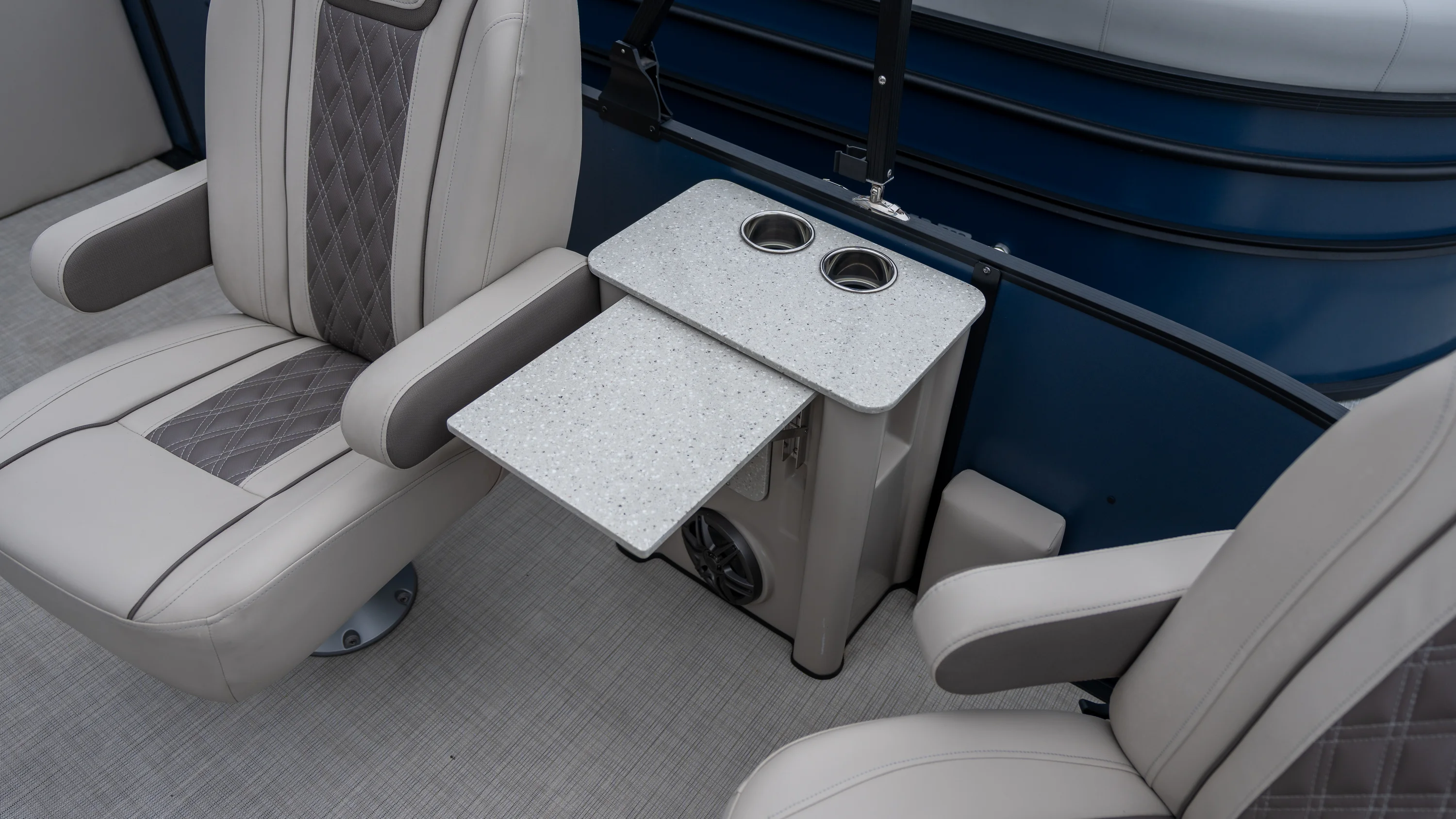 2024 Harris Sunliner 230 Image Thumbnail #6