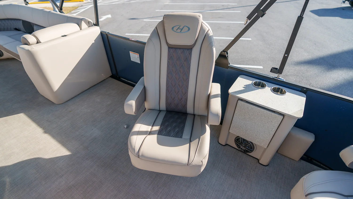 2024 Harris Sunliner 230 Image Thumbnail #8