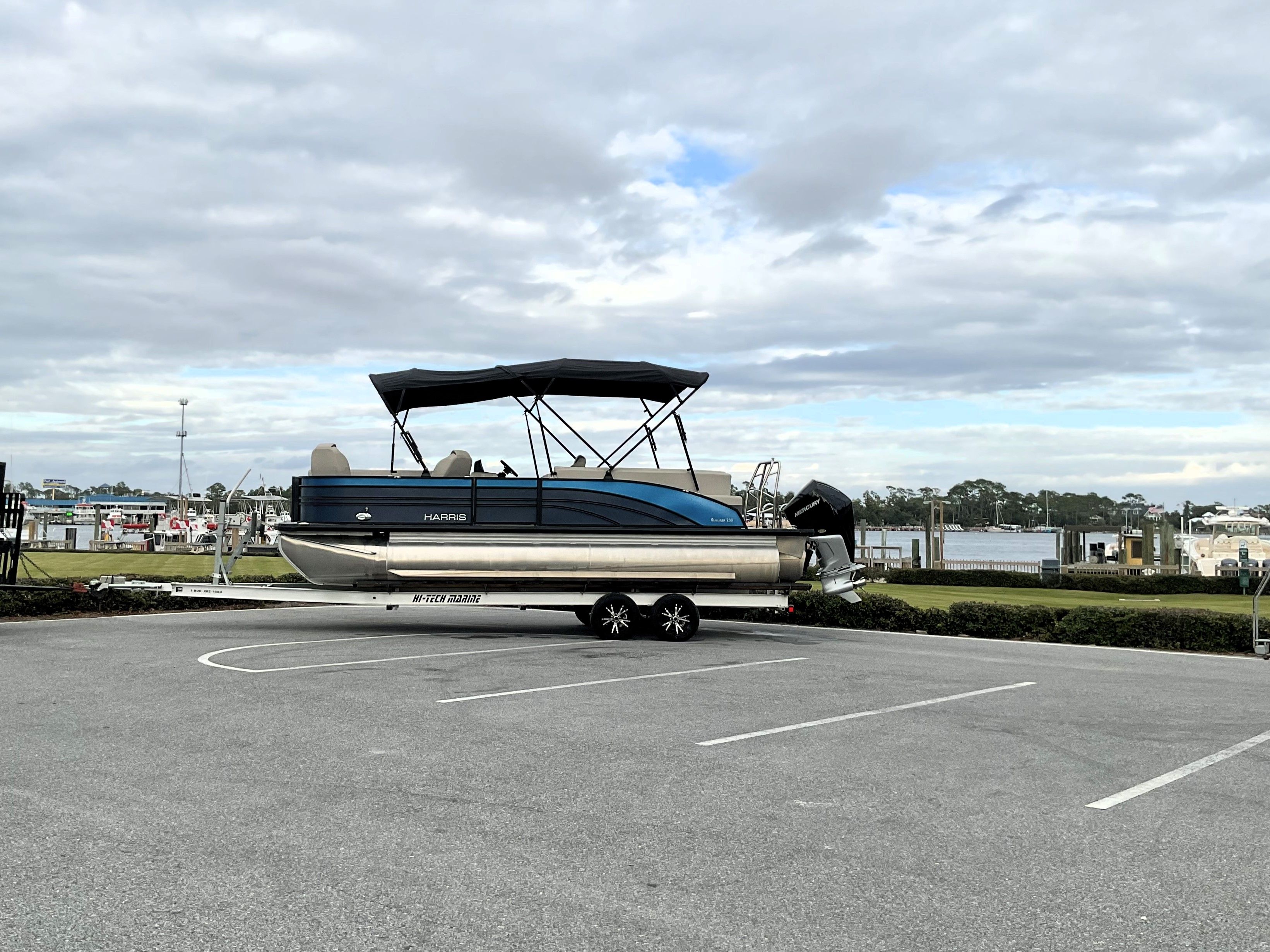 2024 Harris Sunliner 230 Image Thumbnail #28