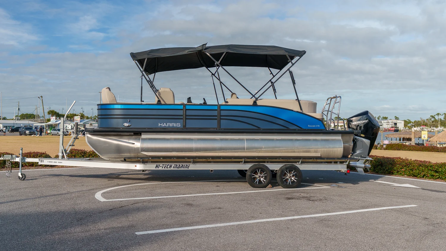 2024 Harris Sunliner 230 Image Thumbnail #0