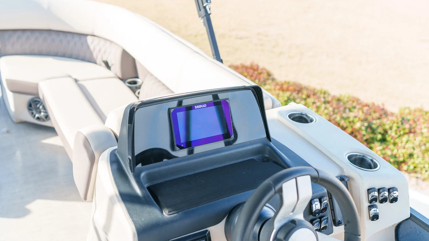 2024 Harris Sunliner 230 Image Thumbnail #14