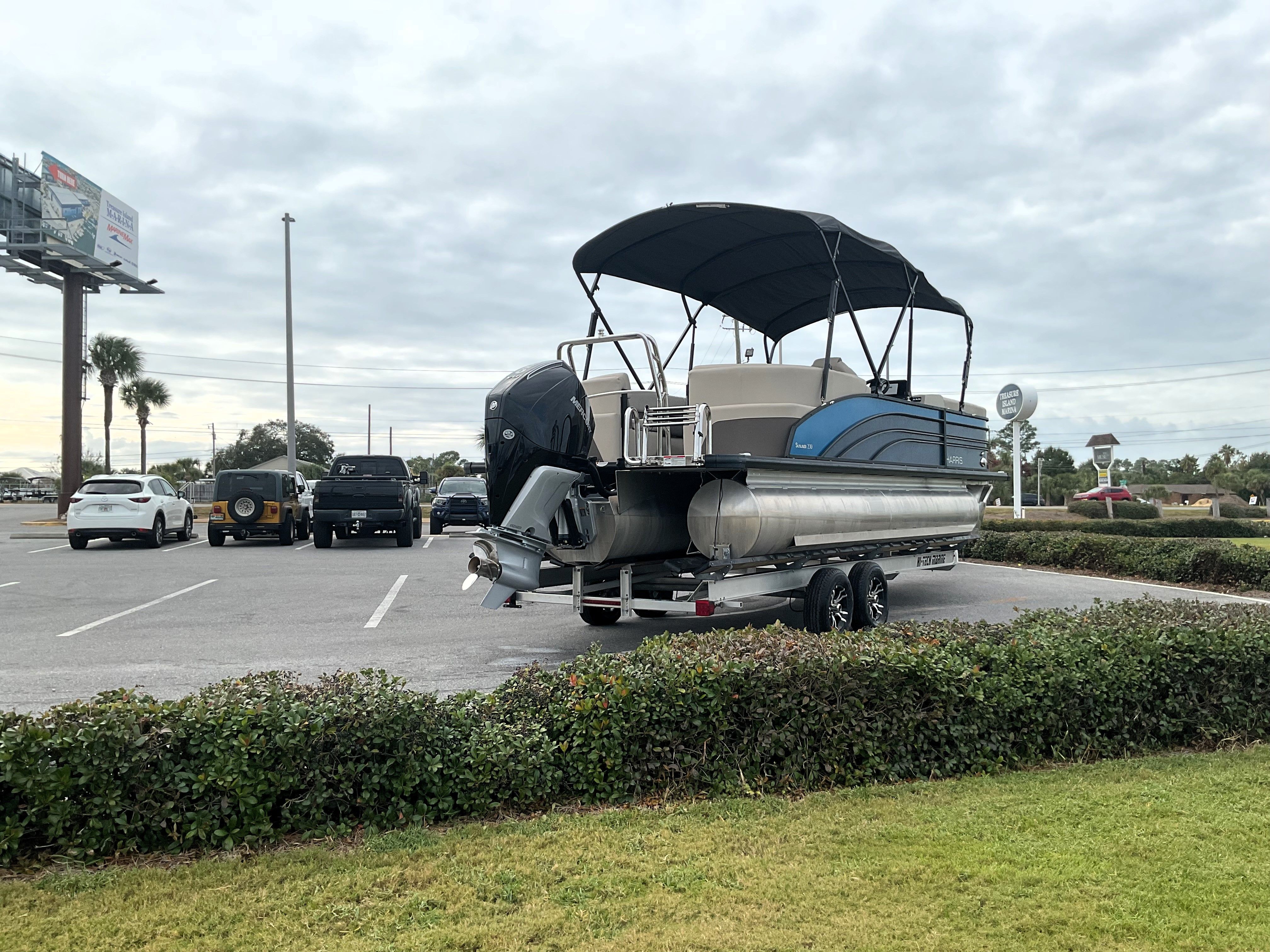 2024 Harris Sunliner 230 Image Thumbnail #6