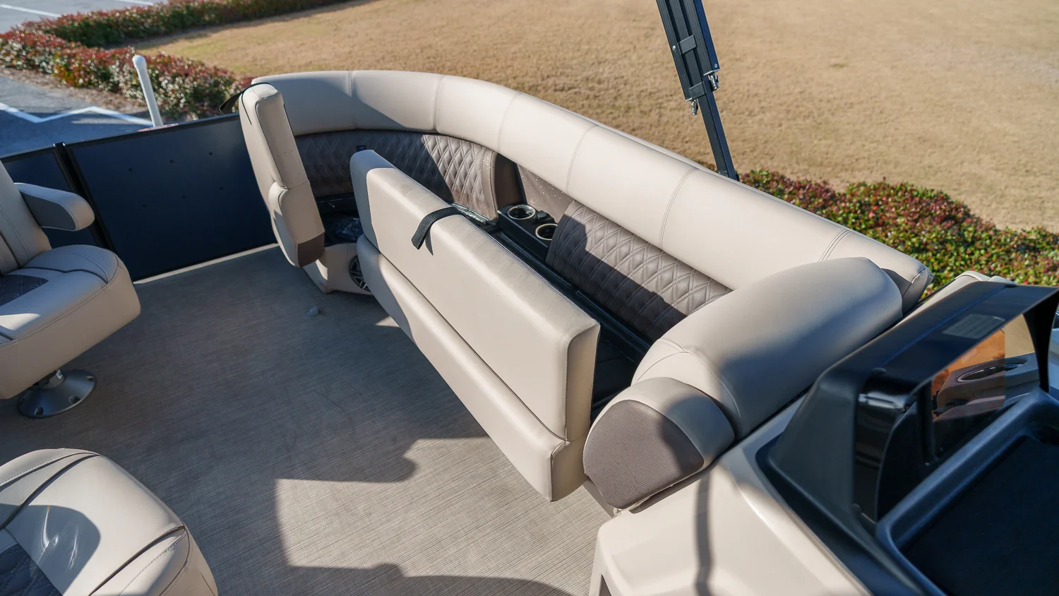 2024 Harris Sunliner 230 Image Thumbnail #10