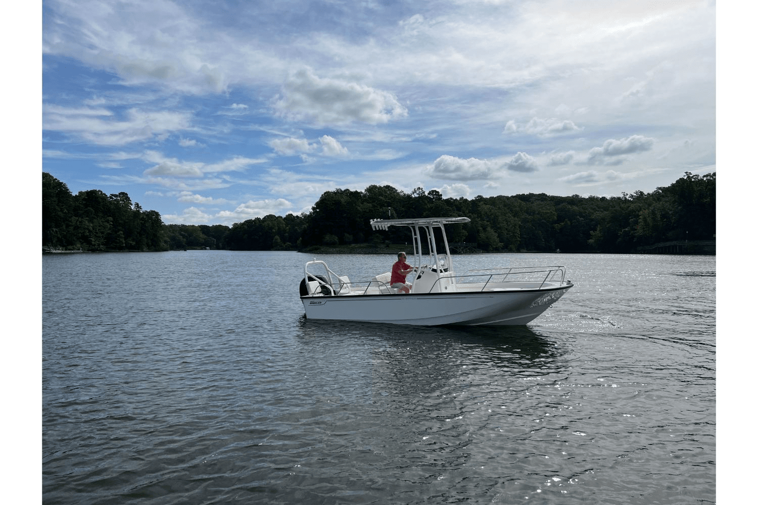 2024 Boston Whaler 190 Montauk Image Thumbnail #4