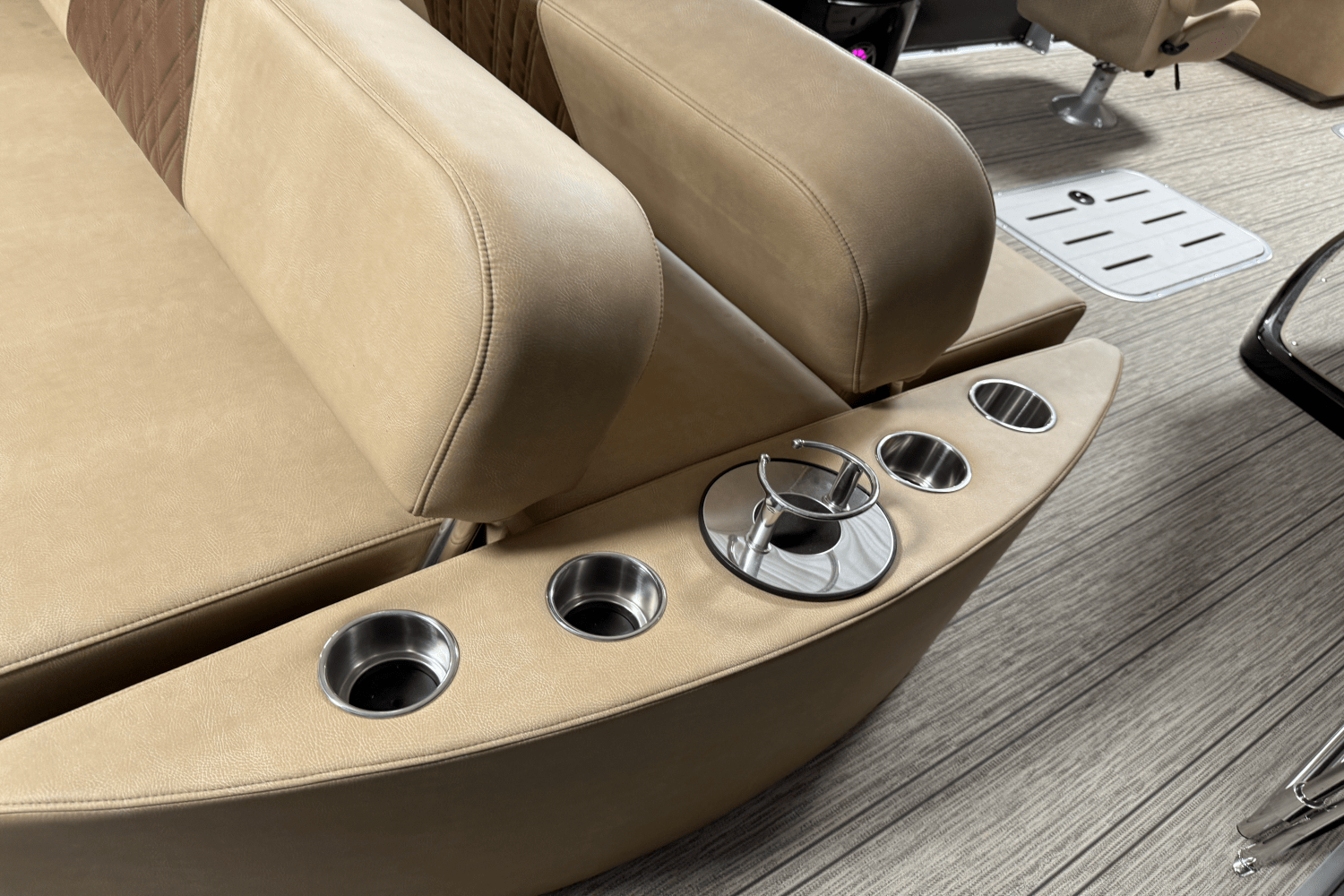 2024 Premier 270 Intrigue Image Thumbnail #30