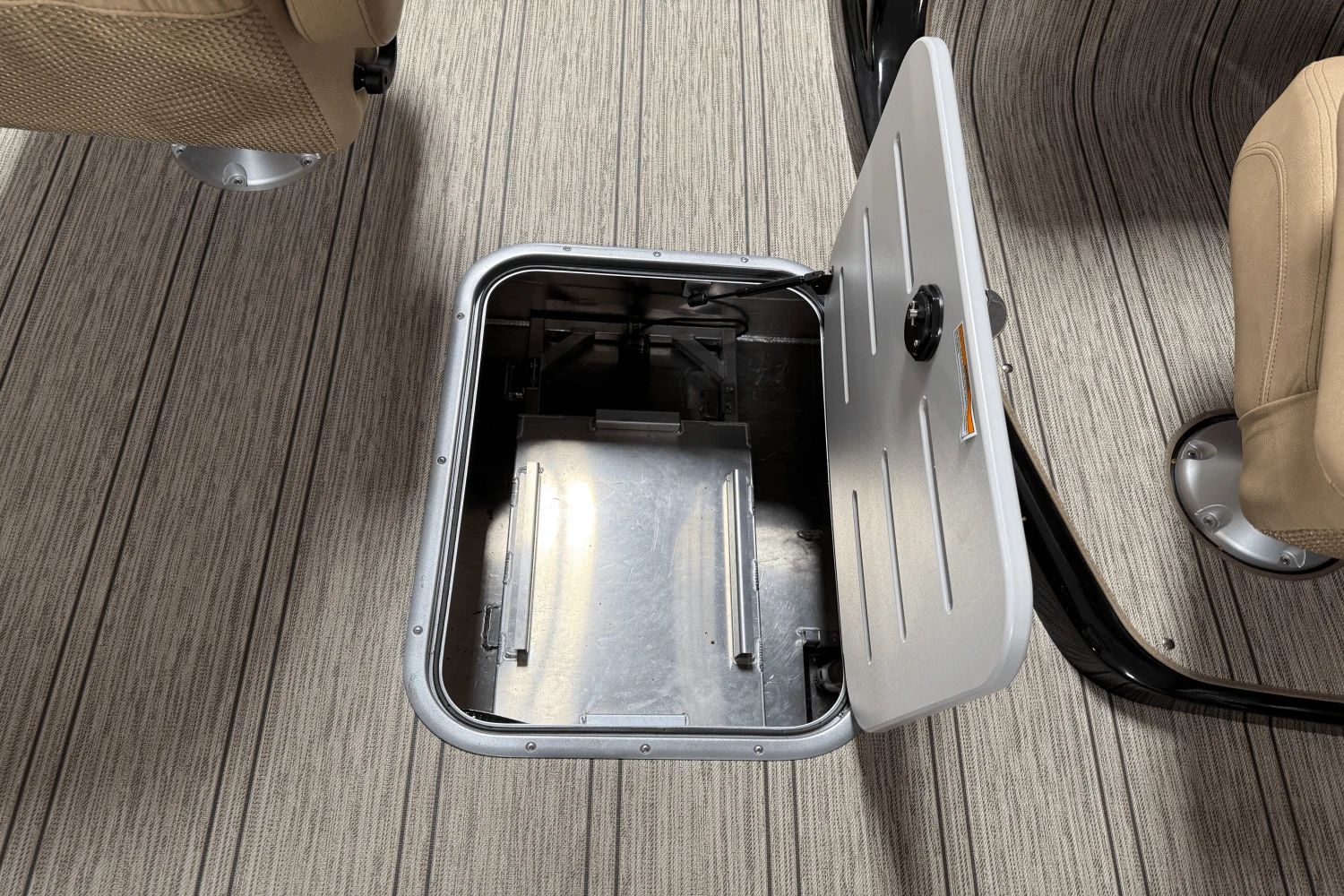 2024 Premier 270 Intrigue Image Thumbnail #41