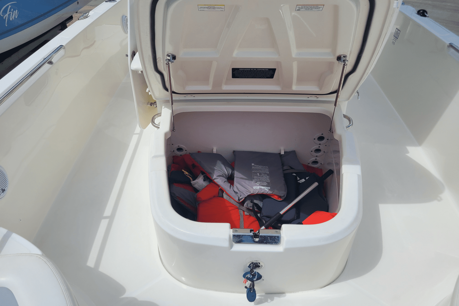 2015 Boston Whaler 270 DAUNTLESS Image Thumbnail #19