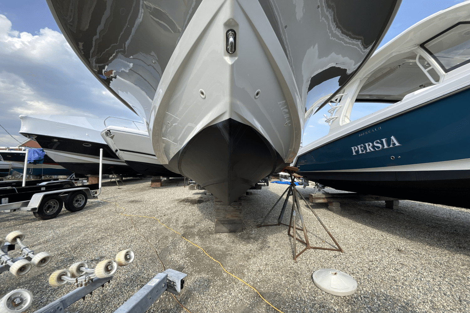 2019 Boston Whaler 350 Realm Image Thumbnail #6