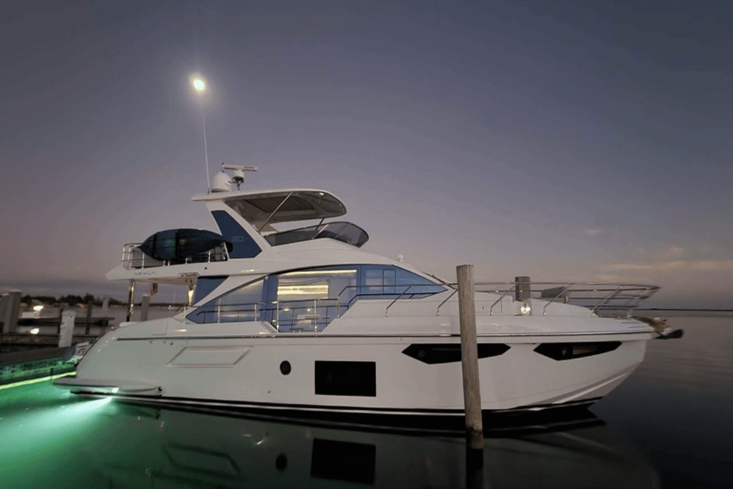 2019 Azimut 60 FLYBRIDGE Image Thumbnail #72