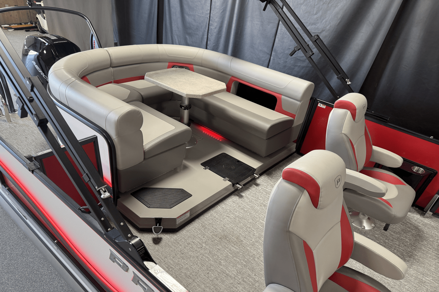 2024 Premier 250 Solaris Image Thumbnail #8