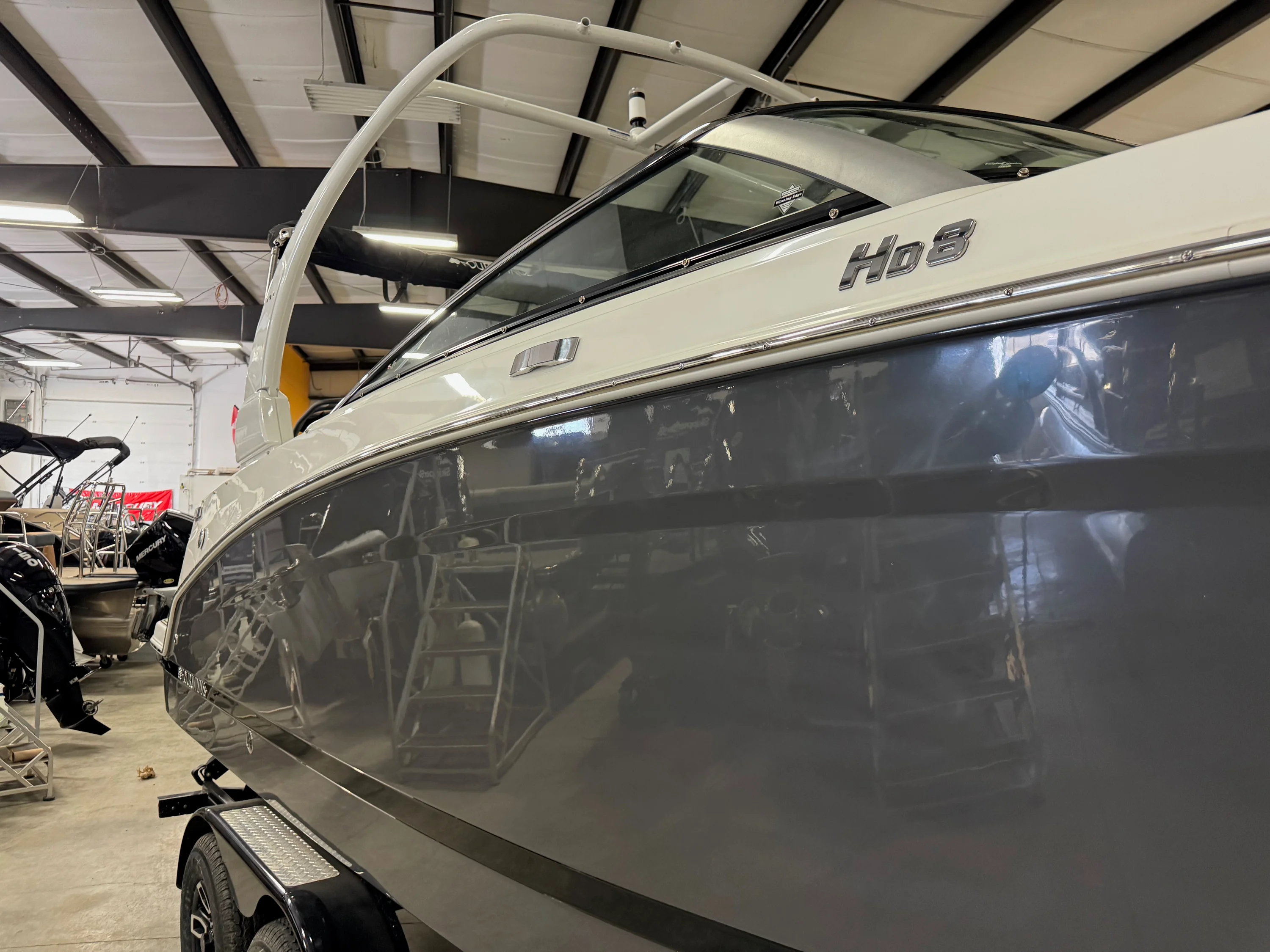 2024 Four Winns HD8 Image Thumbnail #5