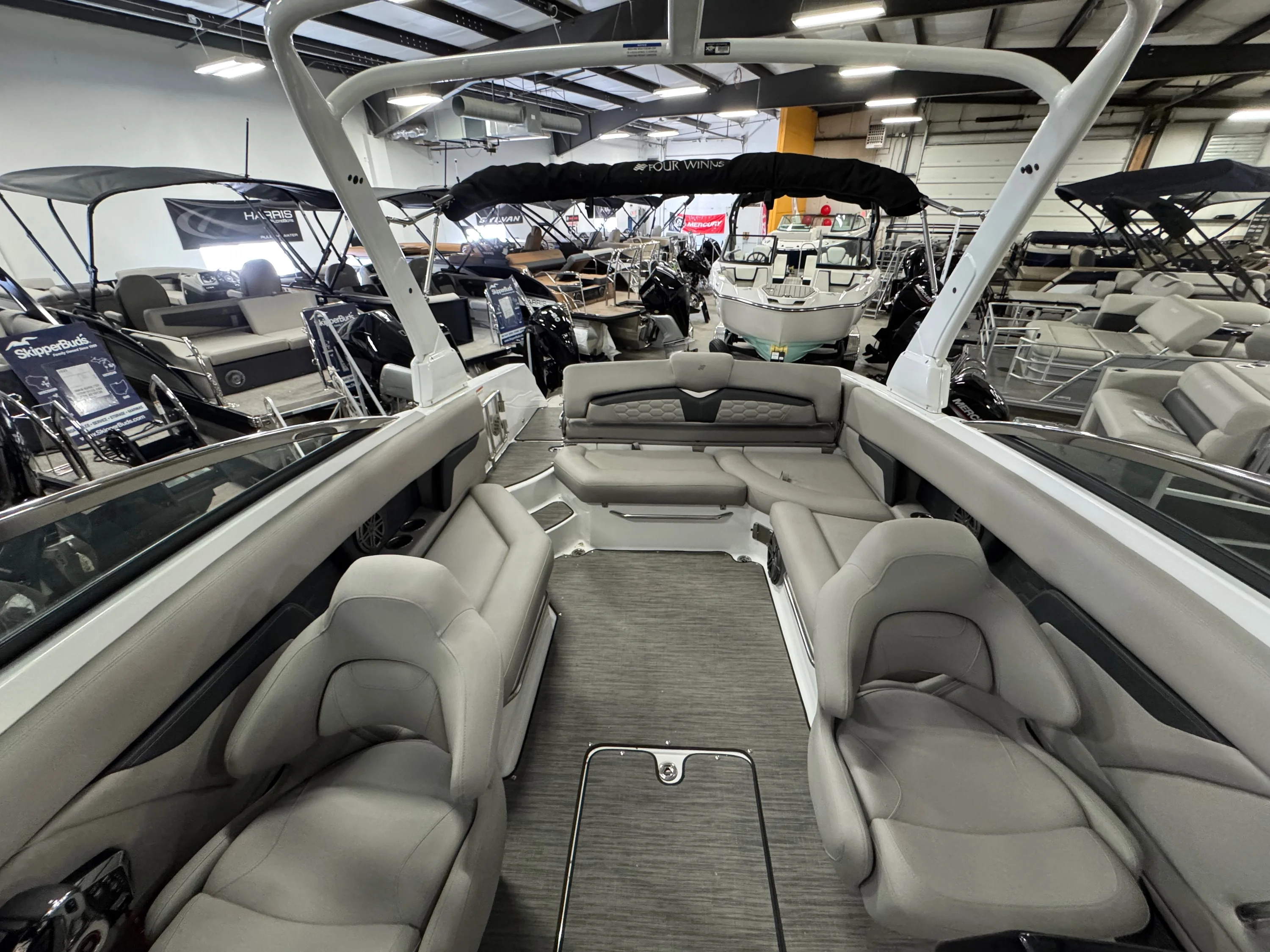 2024 Four Winns HD8 Image Thumbnail #28