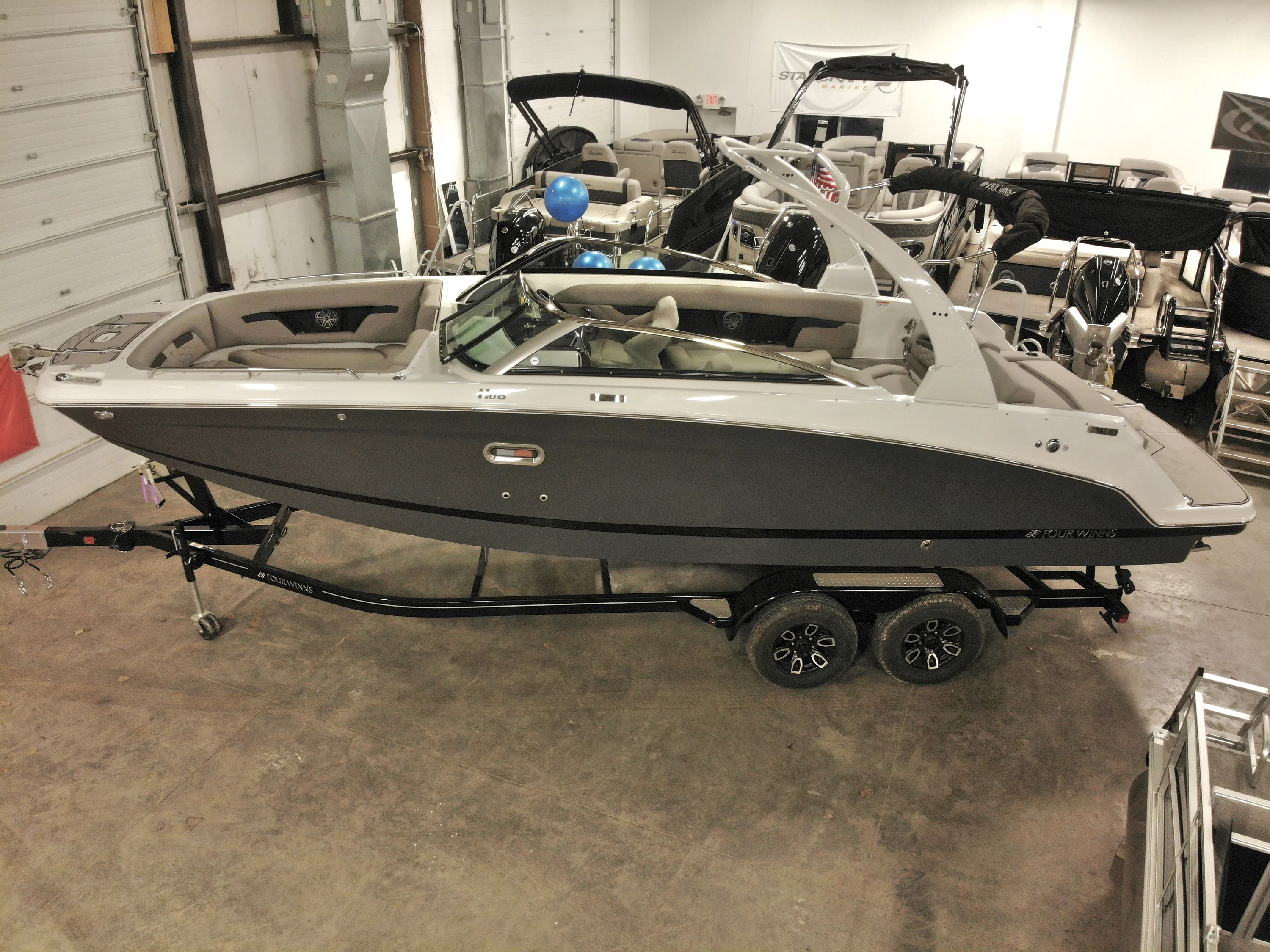 2024 Four Winns HD8 Image Thumbnail #3