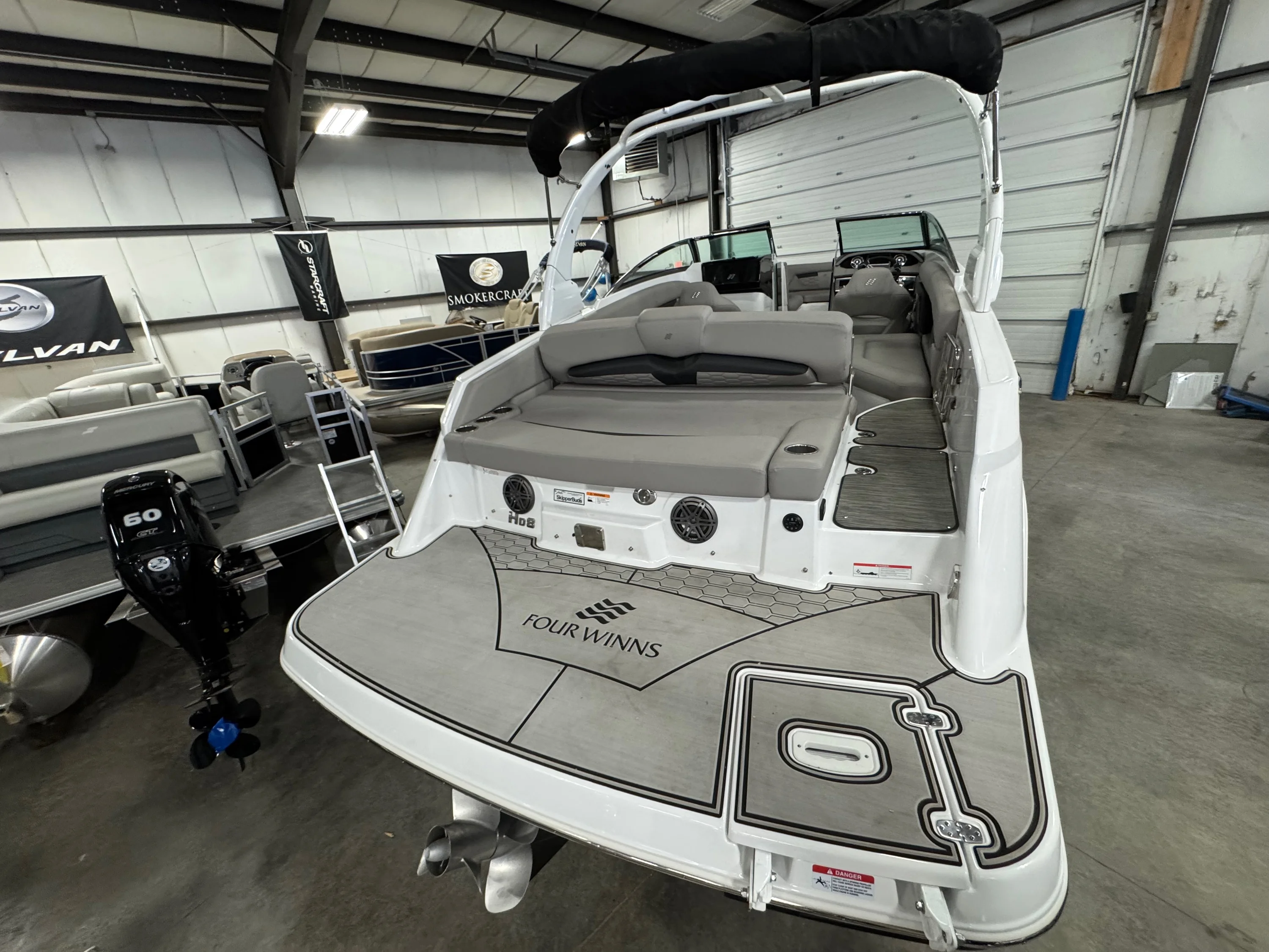 2024 Four Winns HD8 Image Thumbnail #40