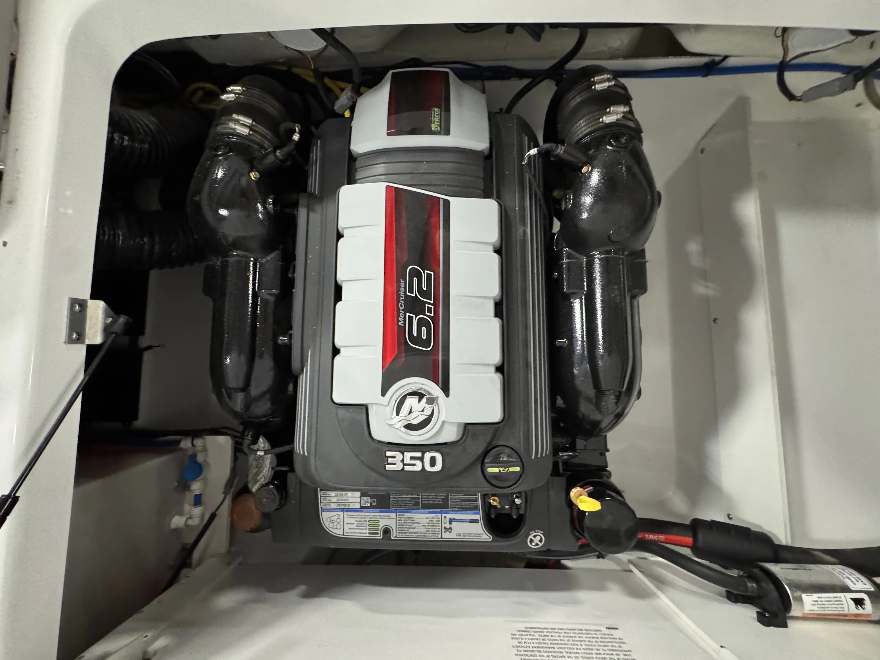 2024 Four Winns HD8 Image Thumbnail #48