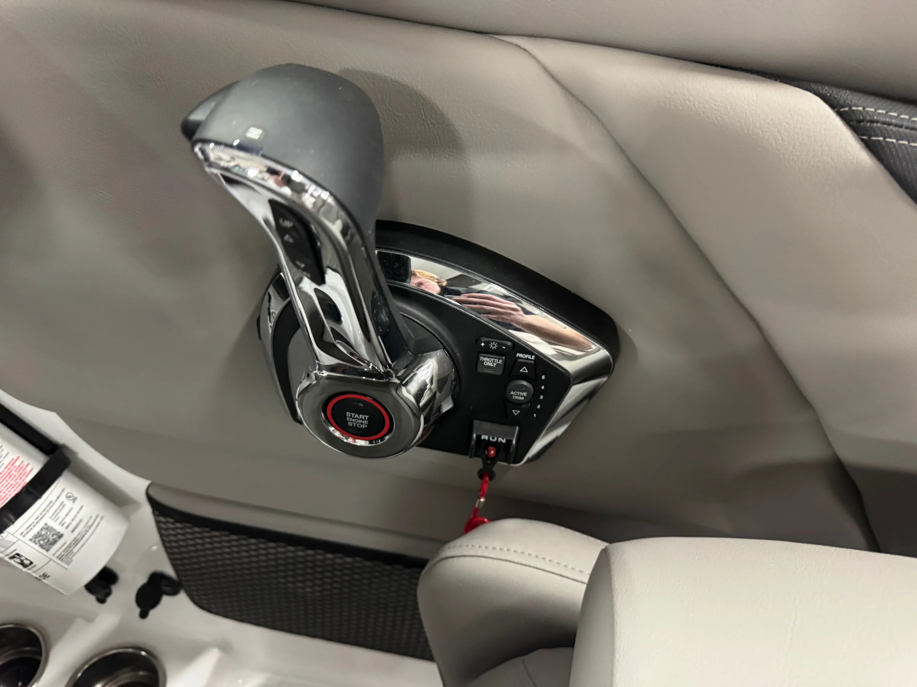 2024 Four Winns HD8 Image Thumbnail #22