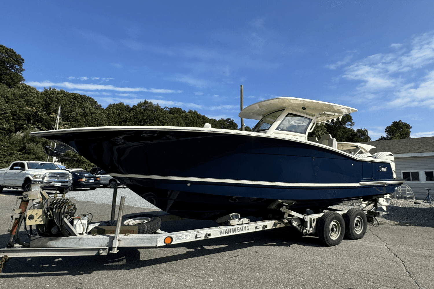 2024 Scout 305LXF Image Thumbnail #1