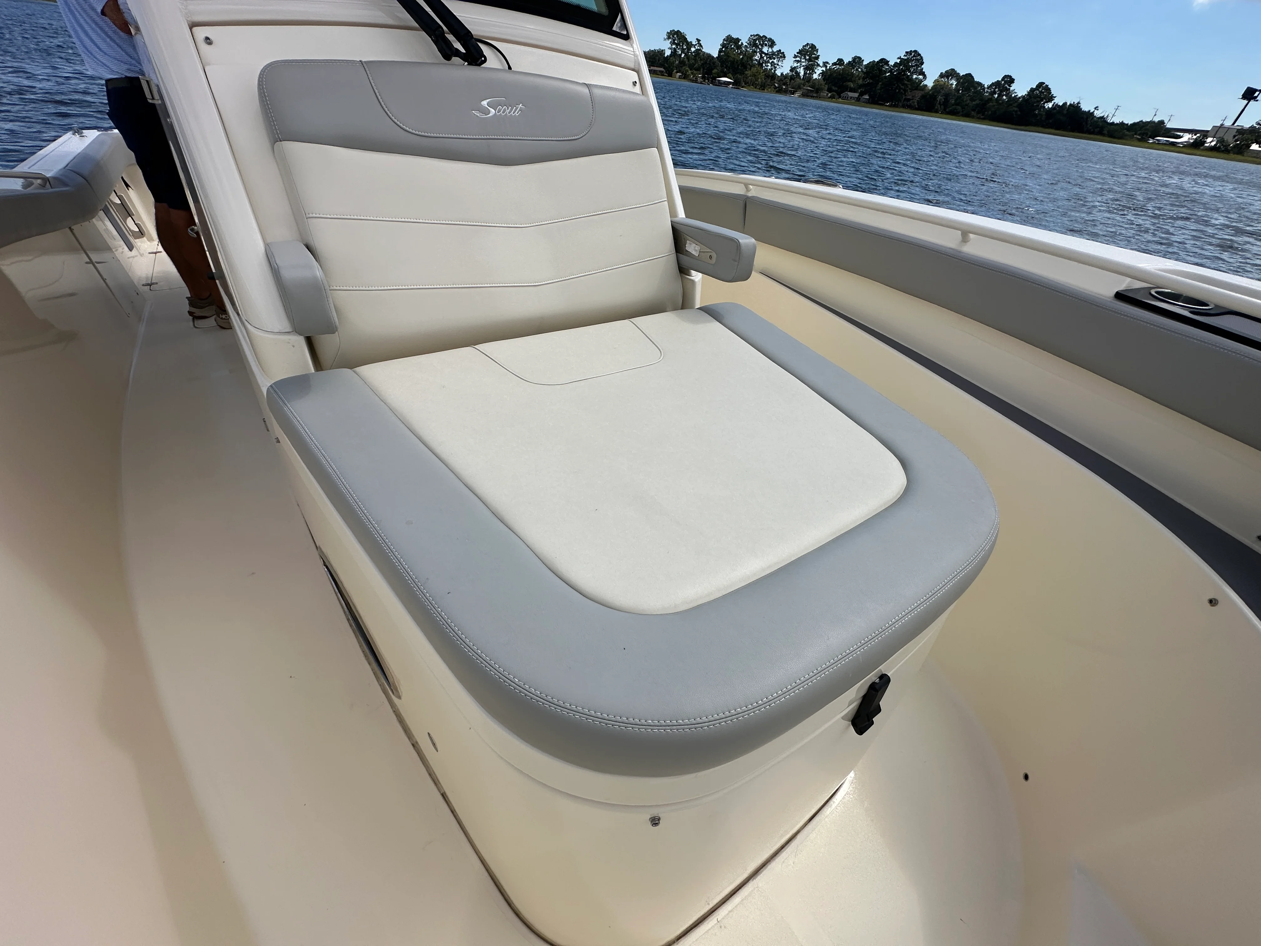 2024 Scout 305LXF Image Thumbnail #21