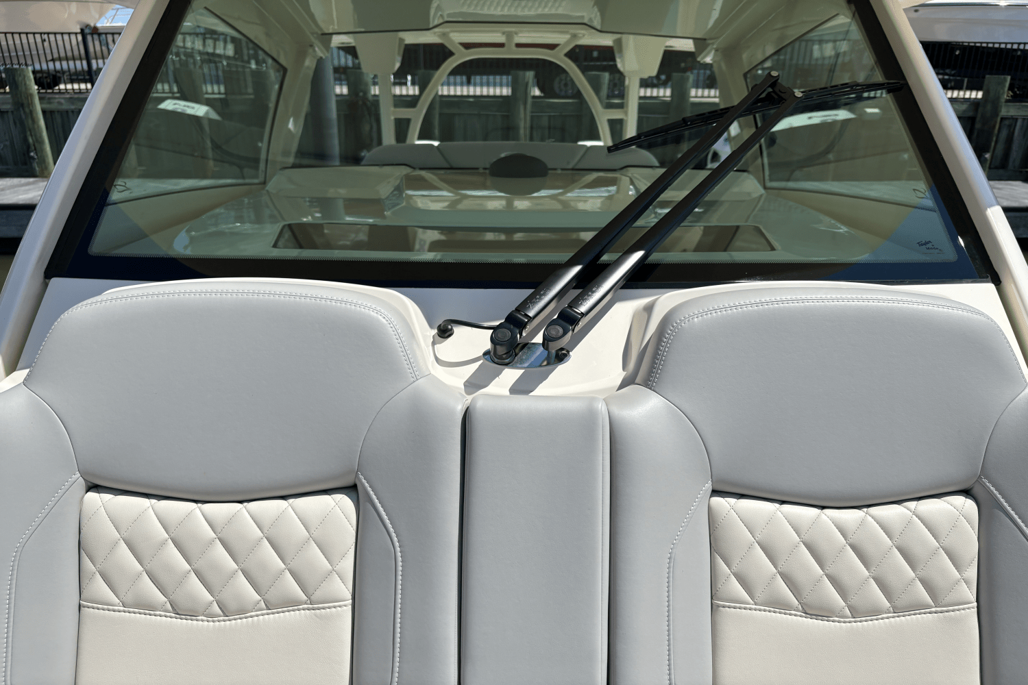 2024 Scout 377 LXF Image Thumbnail #23