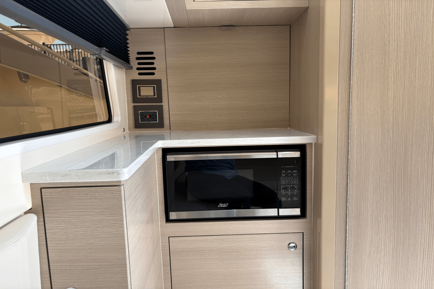 2024 Scout 377 LXF Image Thumbnail #26