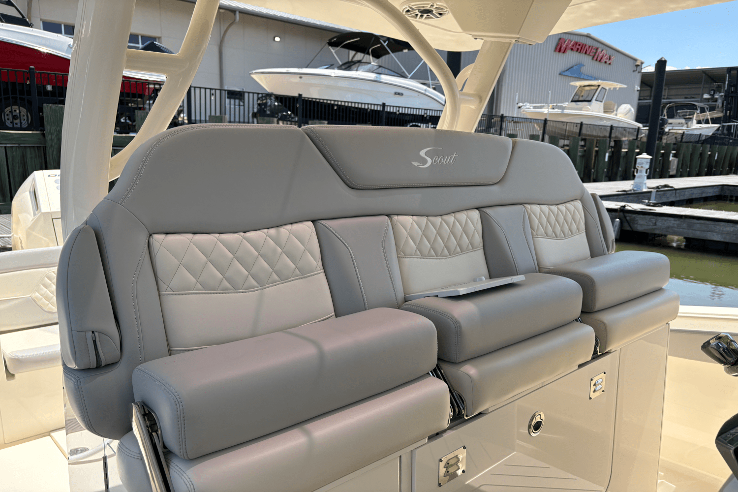 2024 Scout 377 LXF Image Thumbnail #9