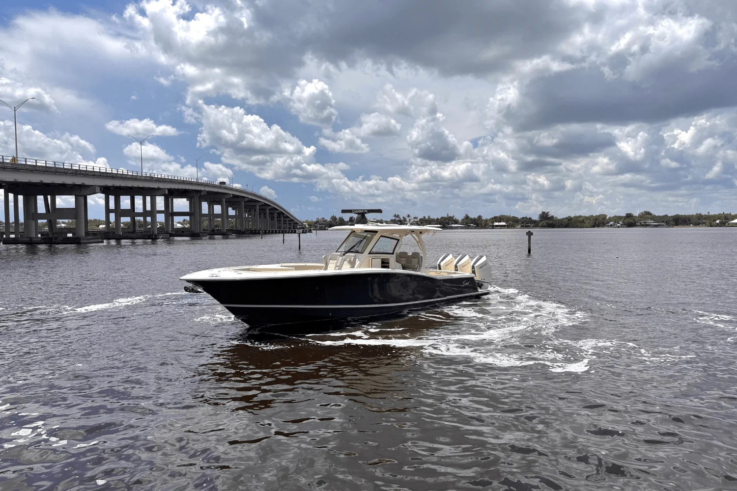 2025 Scout 357 LXF Image Thumbnail #1